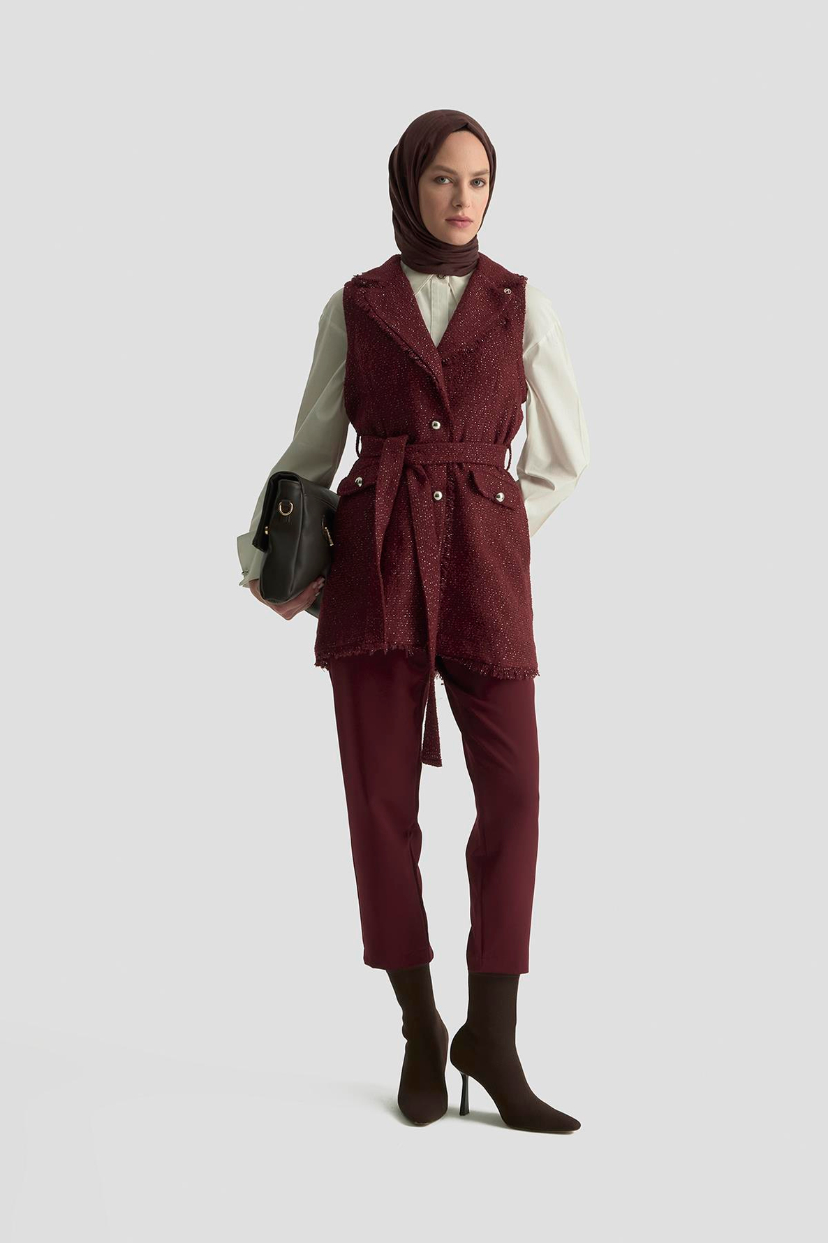 ARMİNE TREND Yeleği Tüvit Simli Kemerli Pantolonlu İkili Takım Bordo 25KT685