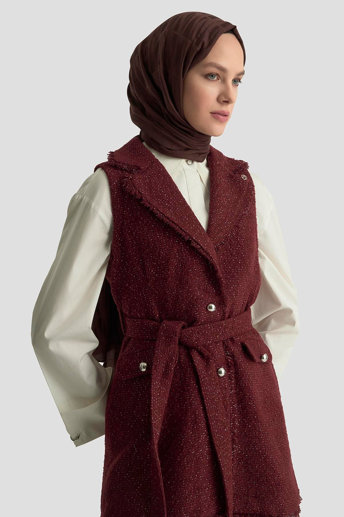 ARMİNE TREND Yeleği Tüvit Simli Kemerli Pantolonlu İkili Takım Bordo 25KT685