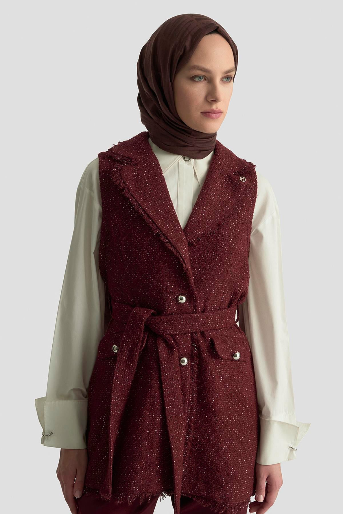 ARMİNE TREND Yeleği Tüvit Simli Kemerli Pantolonlu İkili Takım Bordo 25KT685