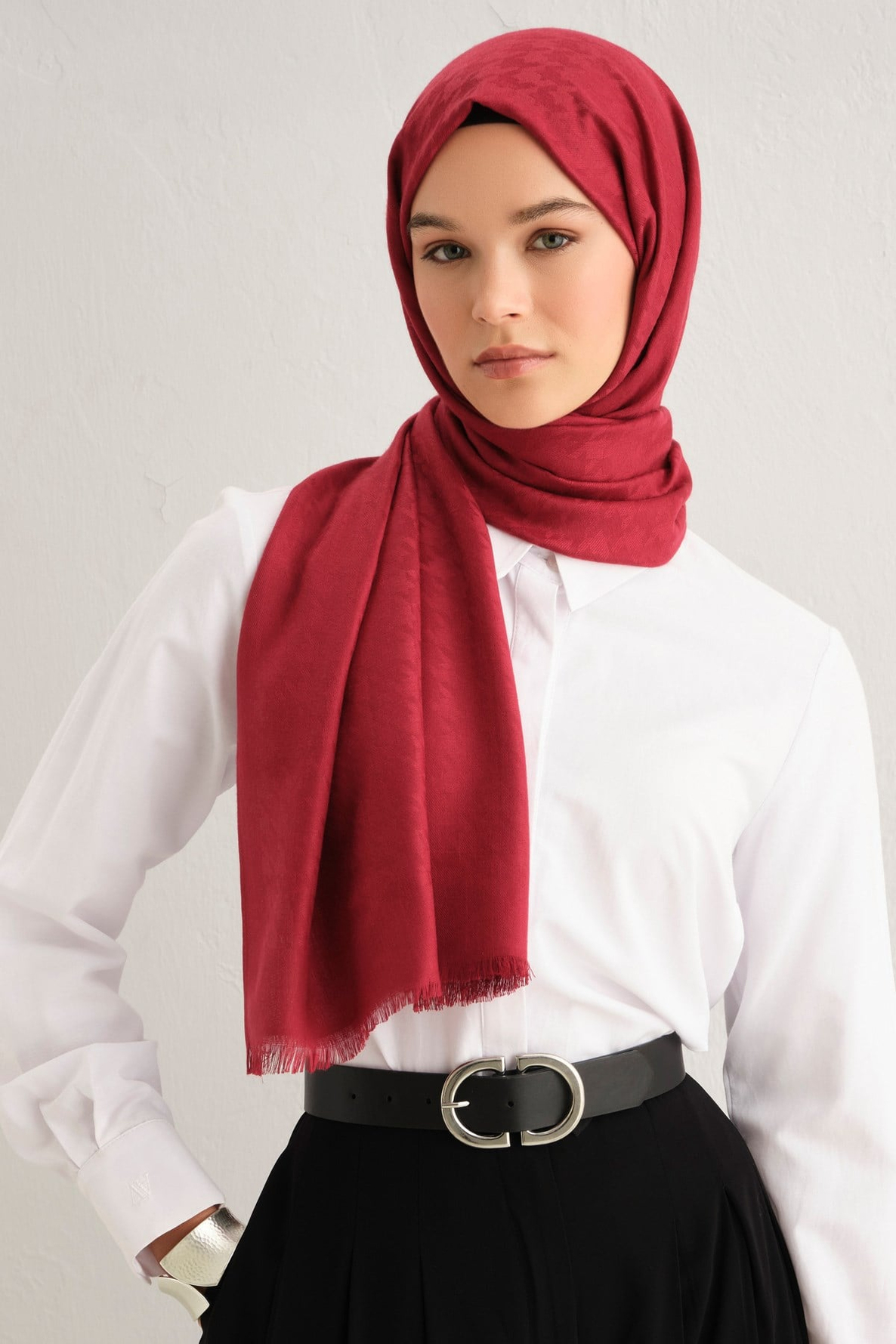 Armine Viscon Kazayağı Desen Şal 04