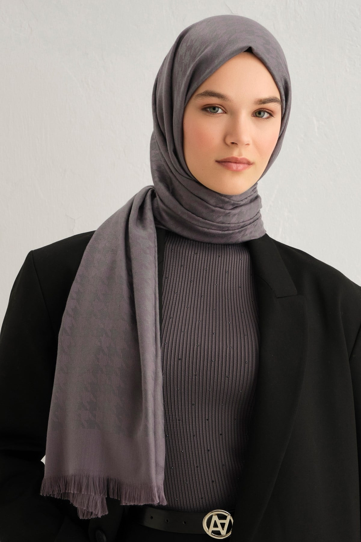Armine Viscon Kazayağı Desen Şal 11