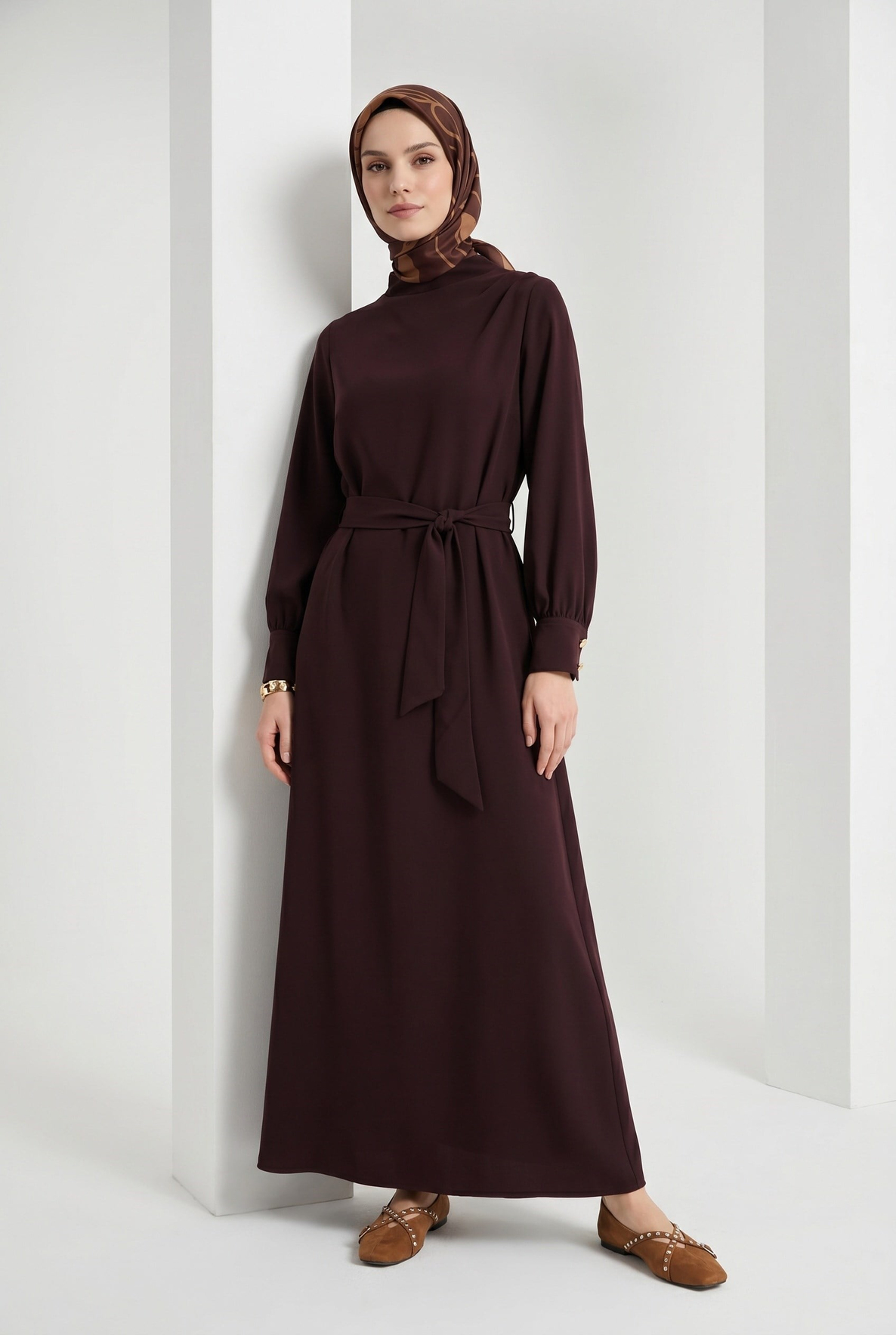 Drape Detaylı Belden Kuşaklı Elbise Kahverengi 26YT904