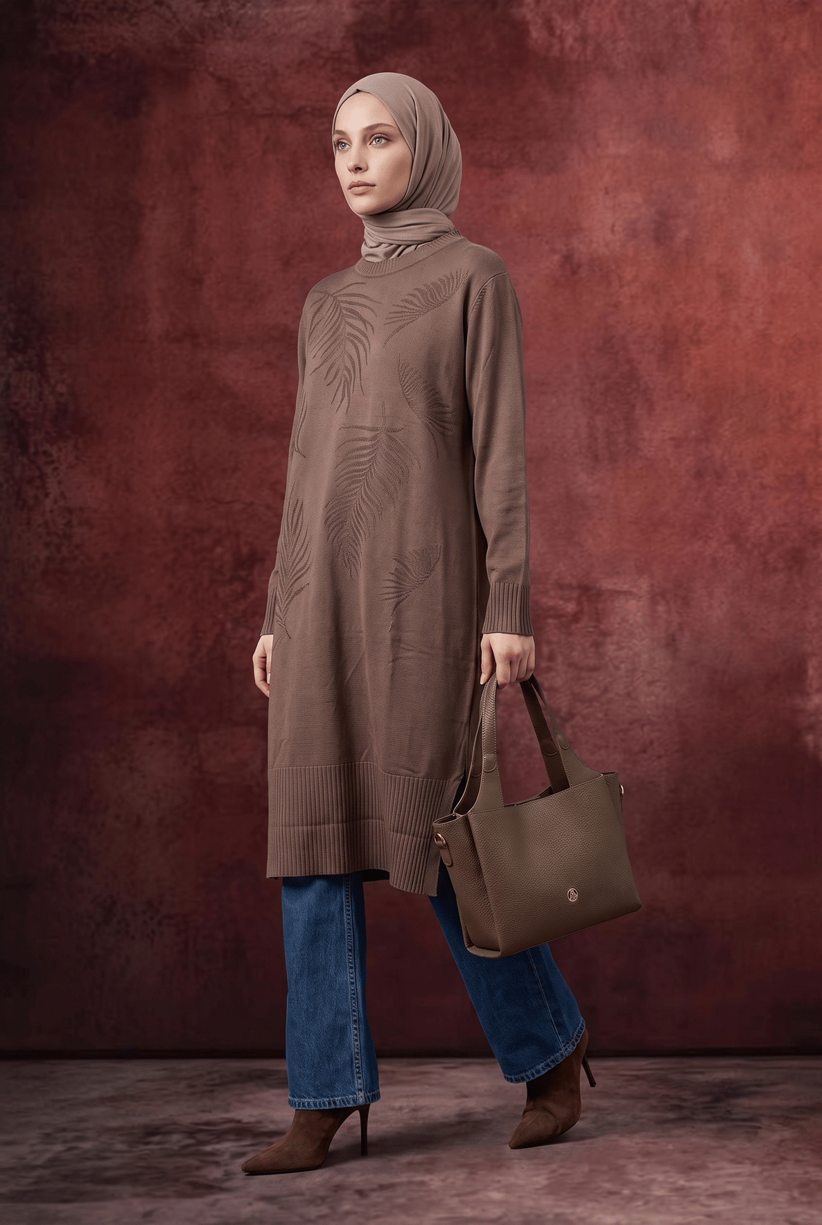 Yaprak Desenli Bisiklet Yaka Uzun Kollu Fitilli Detaylı Tunik Mocha 26KTD408