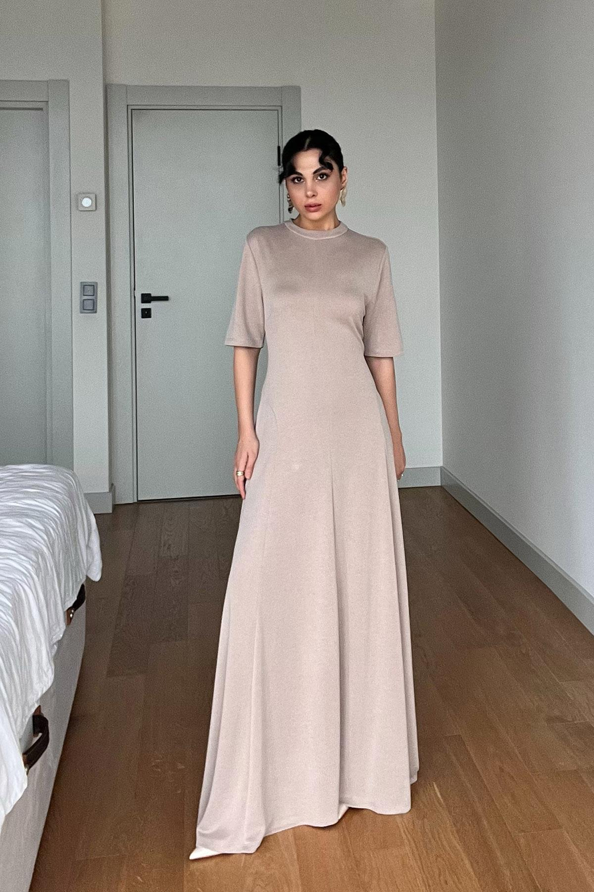 Bej Belden Oturtmalı Burano Çan Elbise