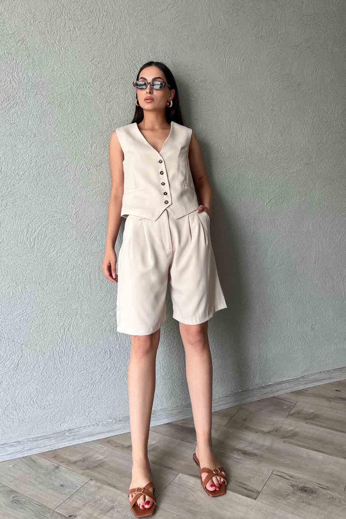 Bej Krep Yelek Bermuda Şort Takım