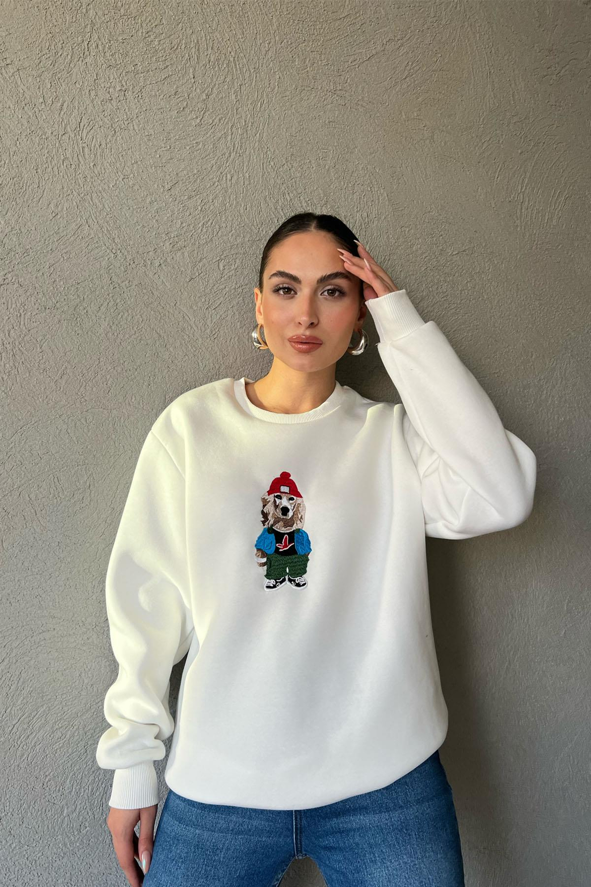 Beyaz Baskı Desenli Oversize Sweatshirt