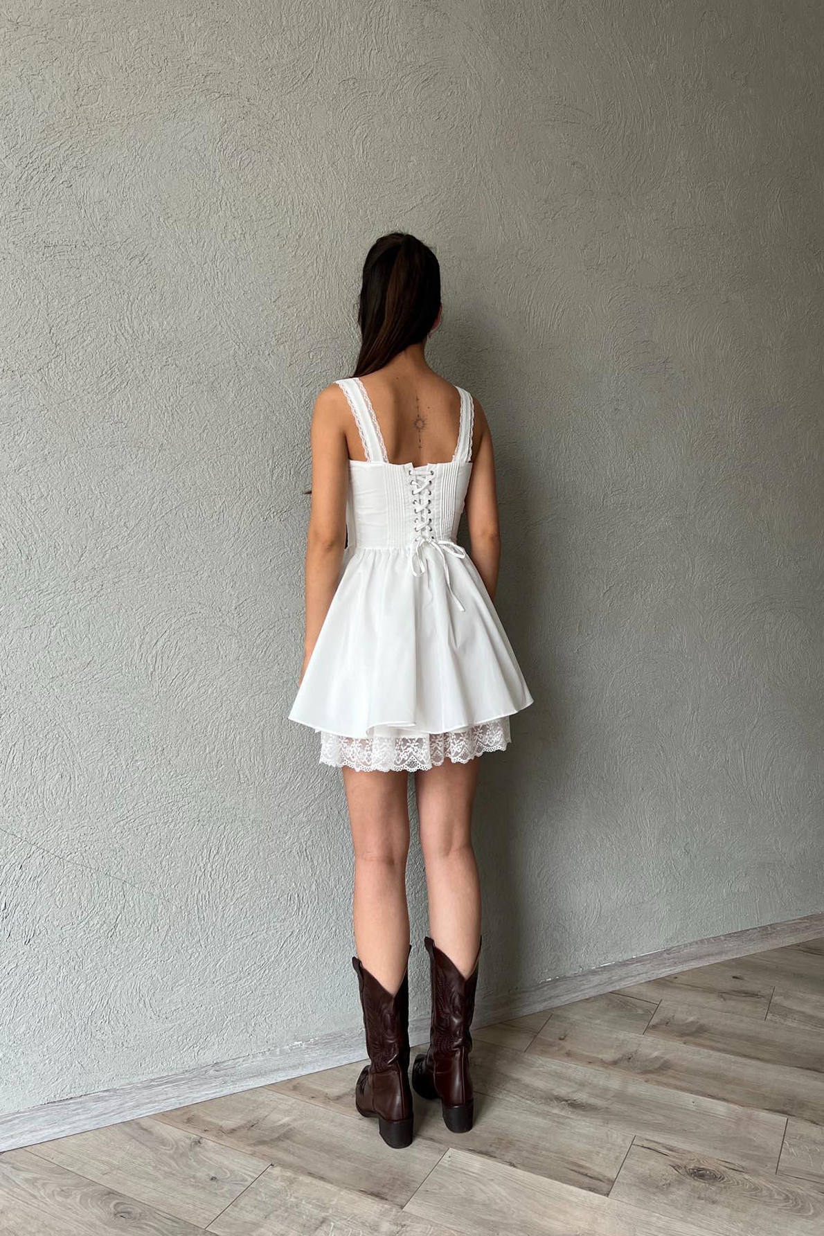 Beyaz Dream Korse Detaylı Elbise