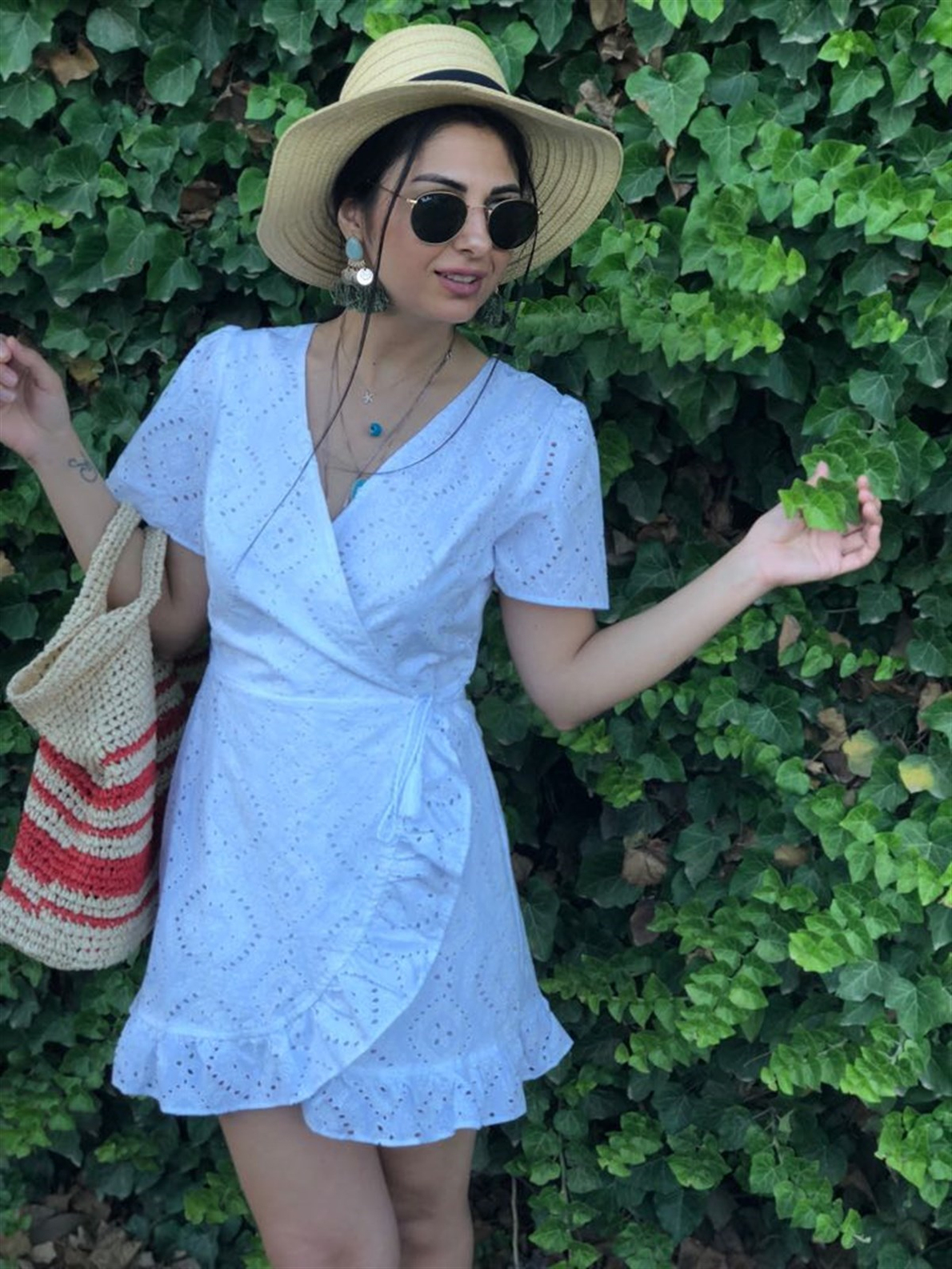 Beyaz Güpürlü Tulum Elbise