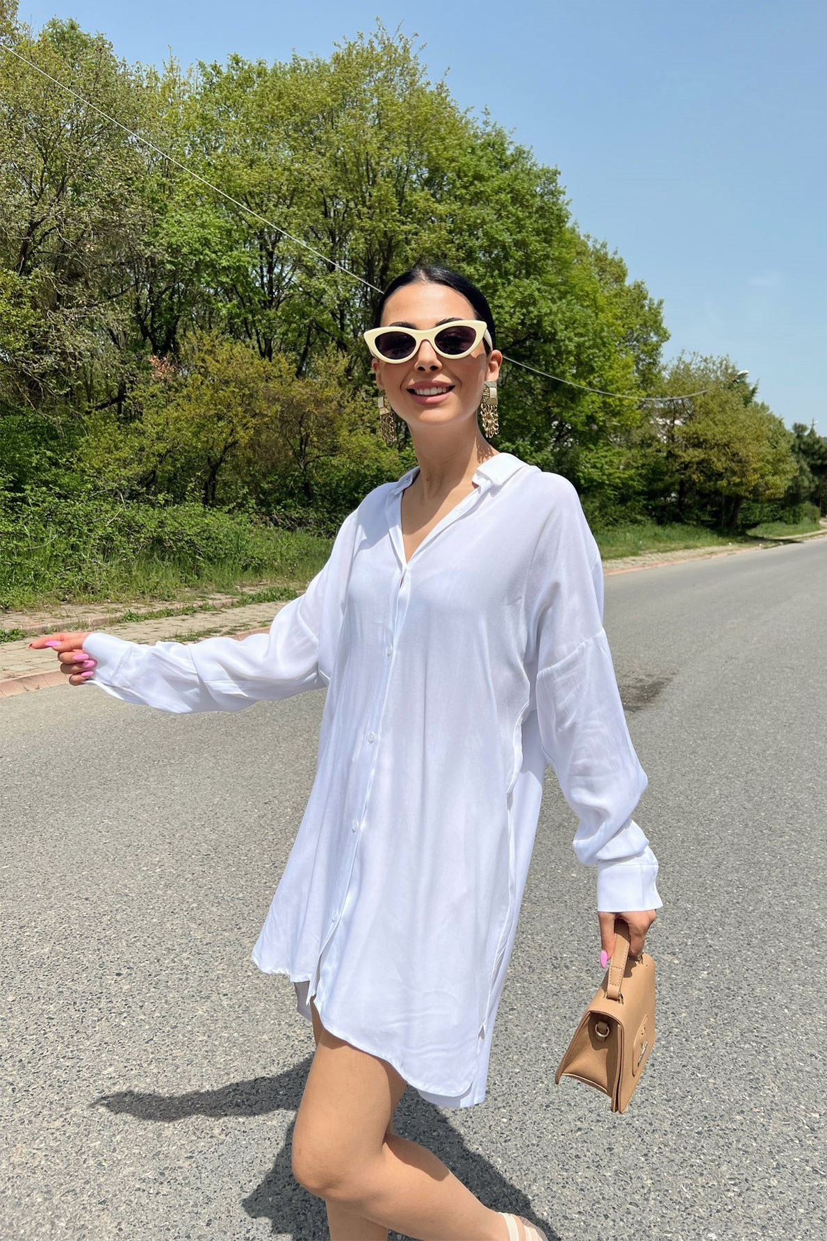 Beyaz Oversize Uzun Kadın Gömlek