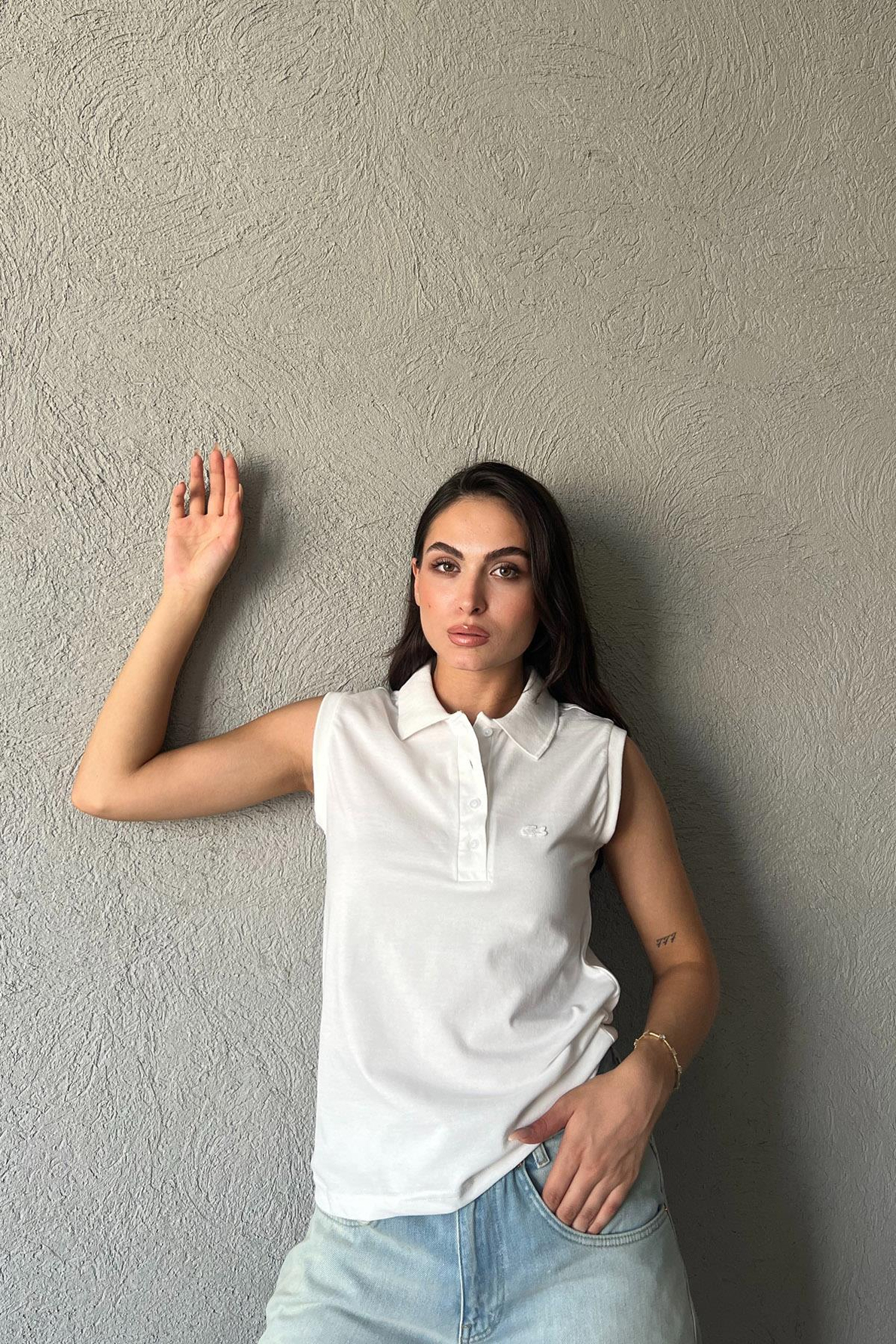 Beyaz Polo Yaka Sıfır Kol Basic Atlet