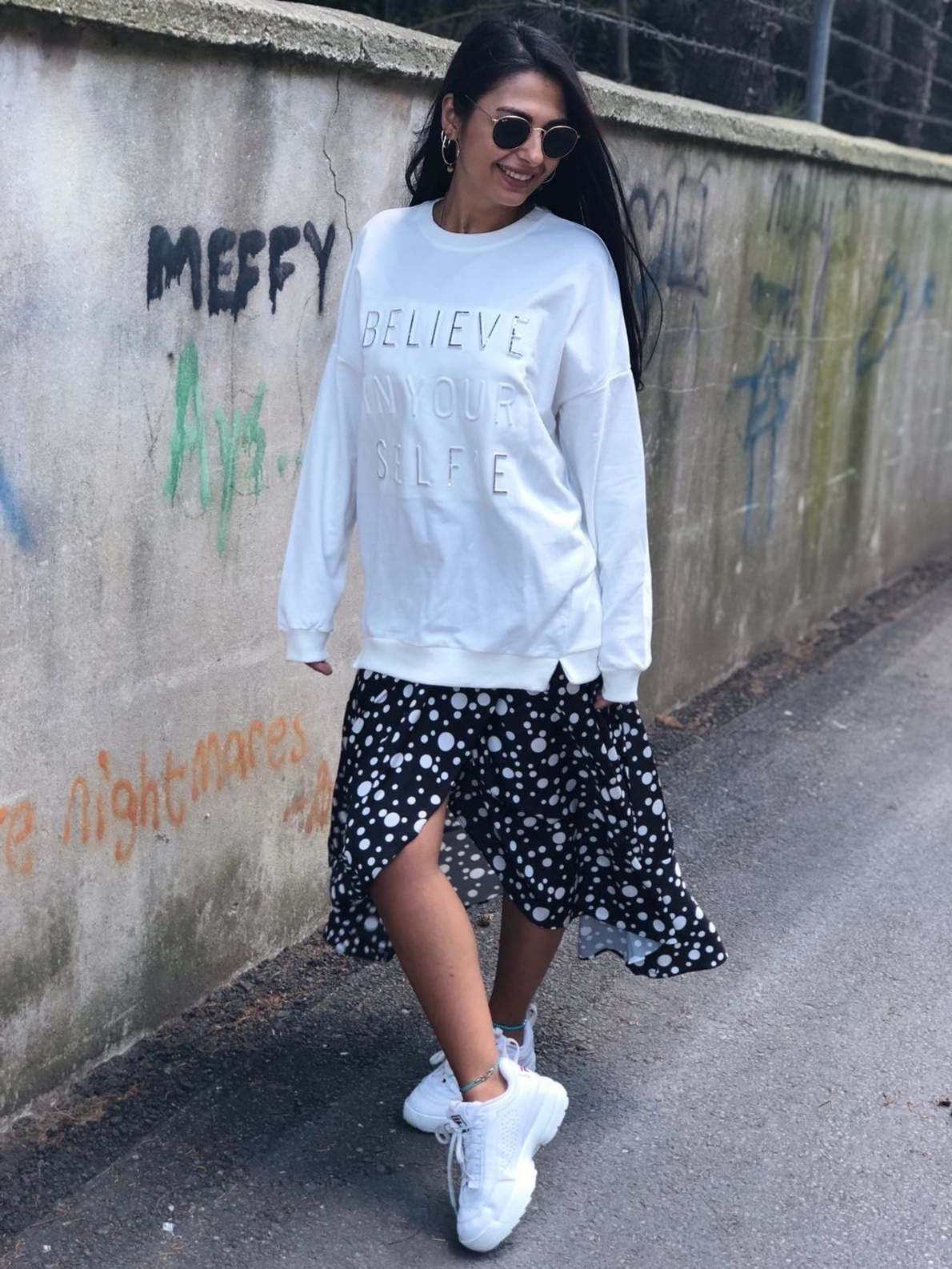 Beyaz Sweatshirt