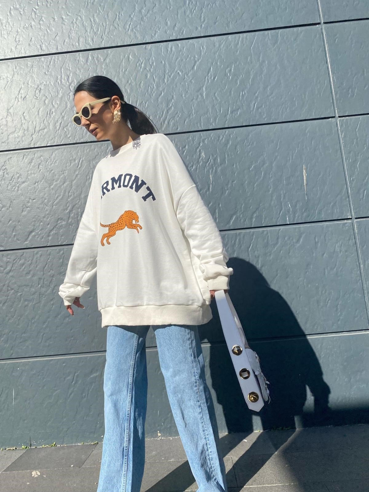Beyaz Vermont Yazı Baskılı Sweat