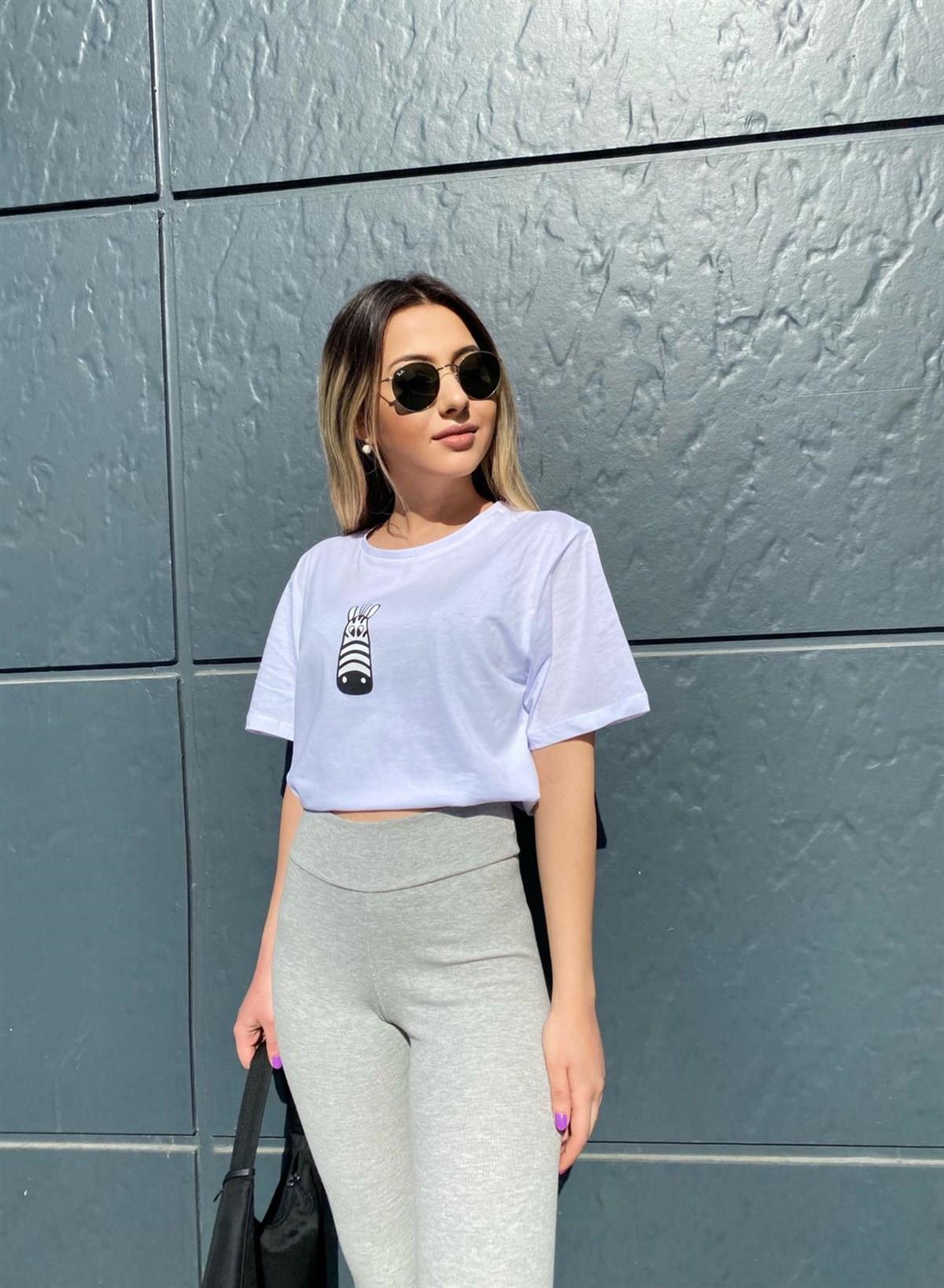 Beyaz Zebra Baskılı Kısa Kol T-shirt