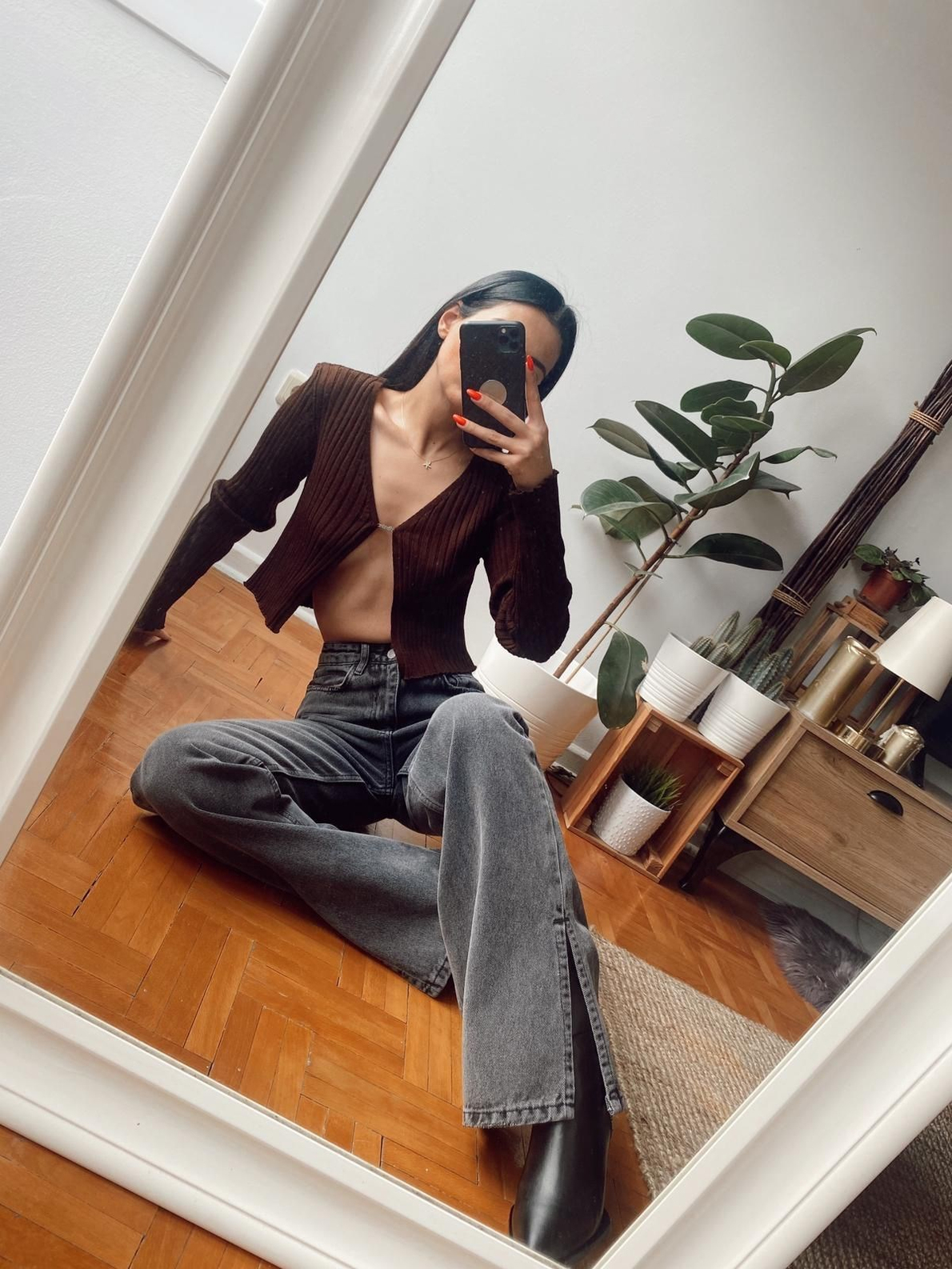Bir Düğmeli Fitilli Crop Hırka