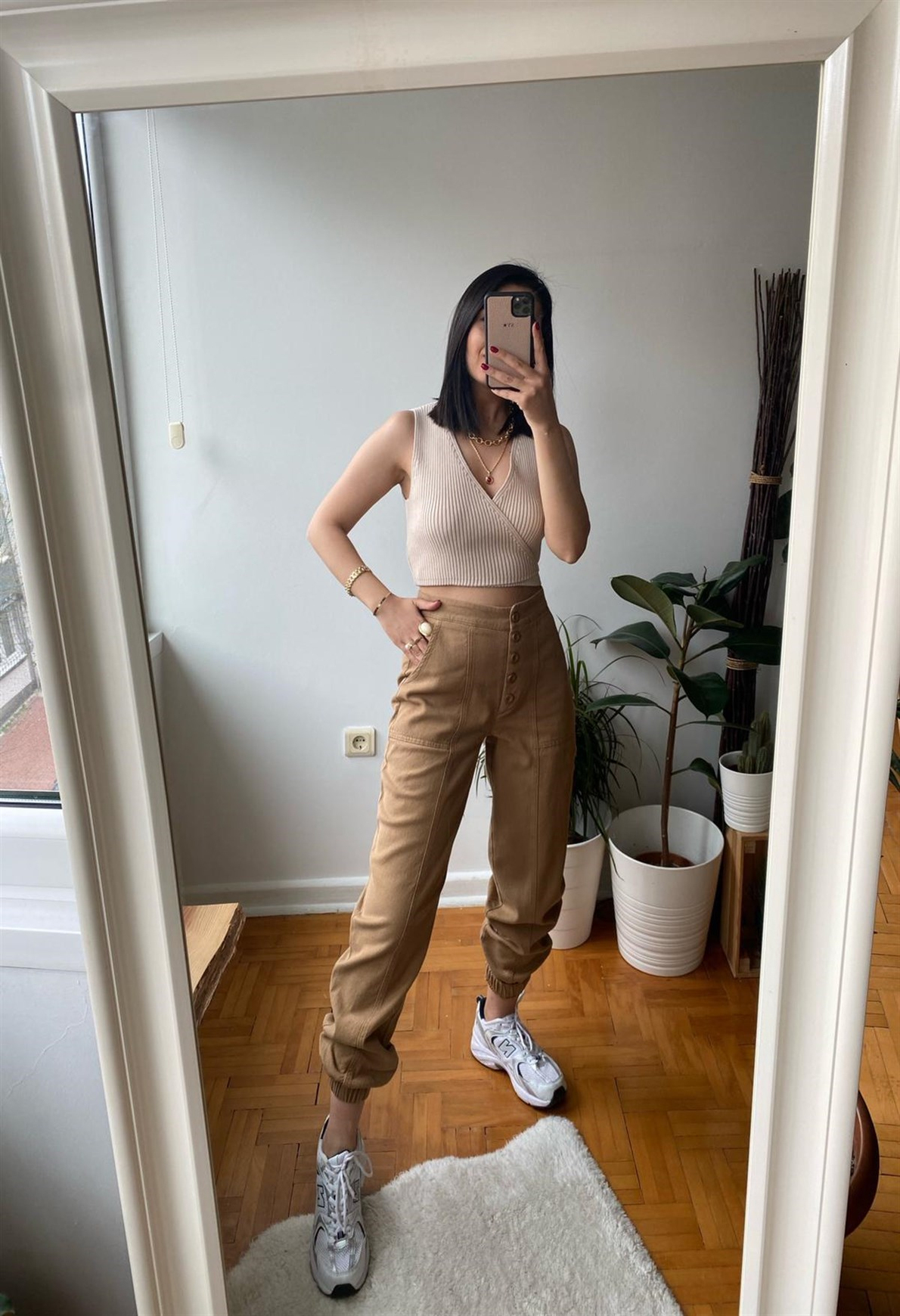 Camel Düğmeli Paçası Lastikli Pantolon