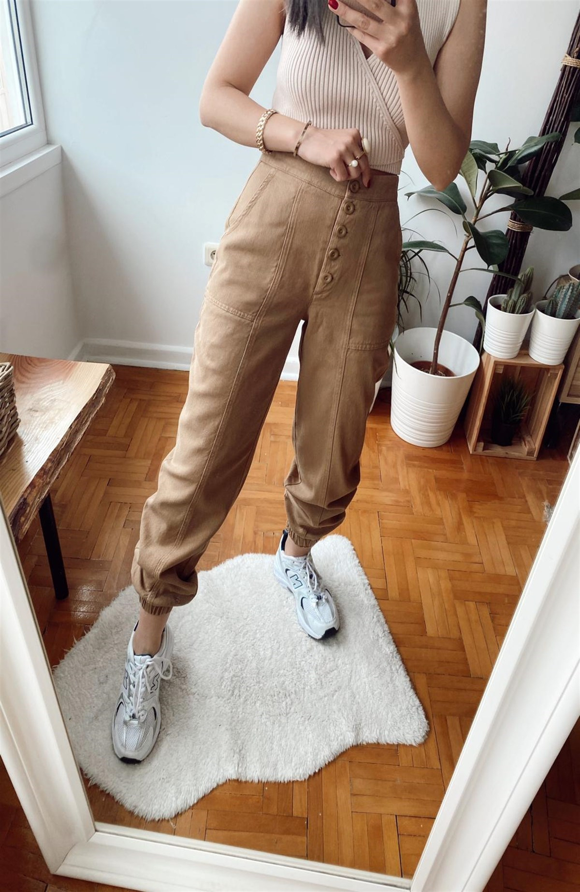Camel Düğmeli Paçası Lastikli Pantolon
