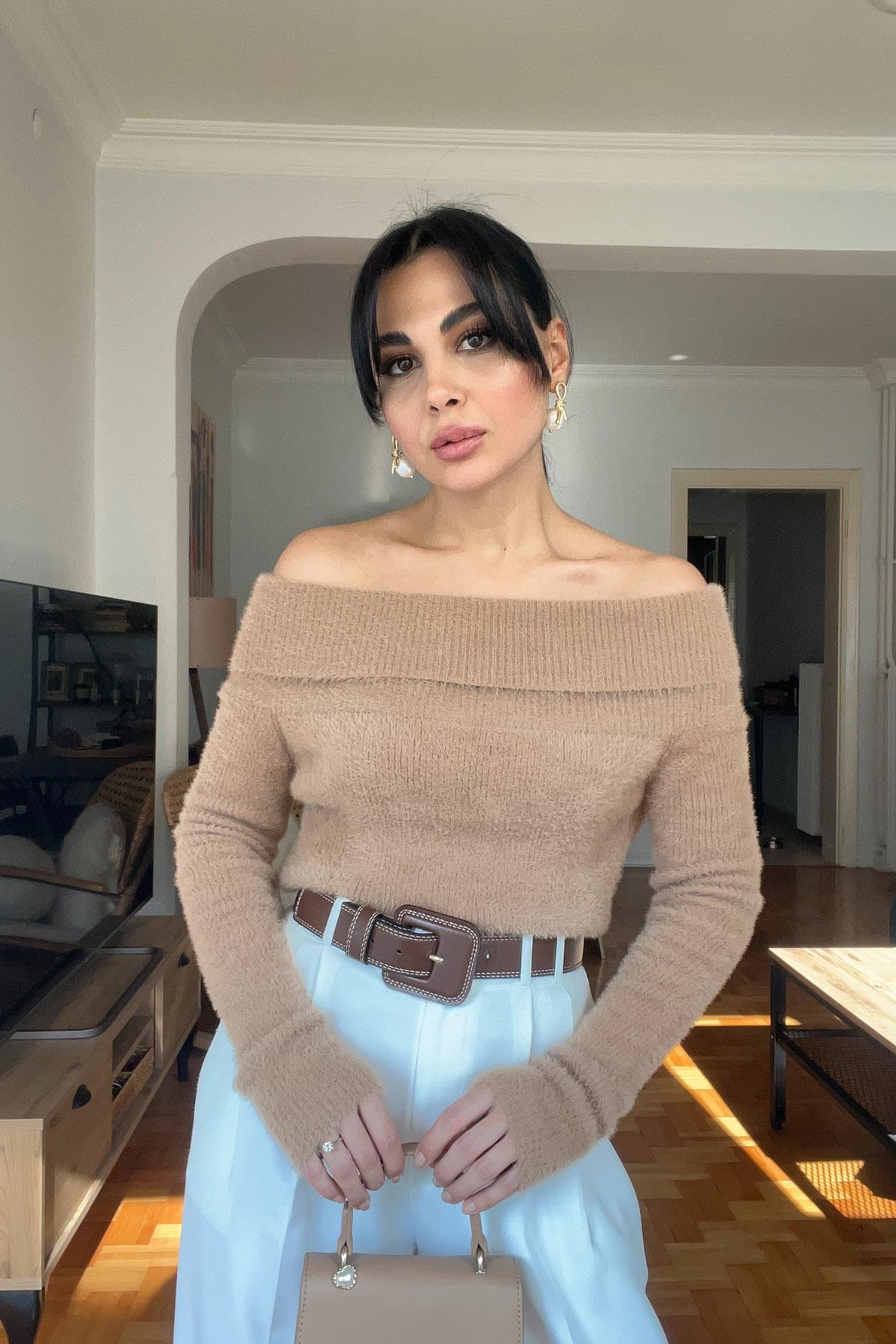 Camel Madonna Yaka Yumoş Triko Kazak