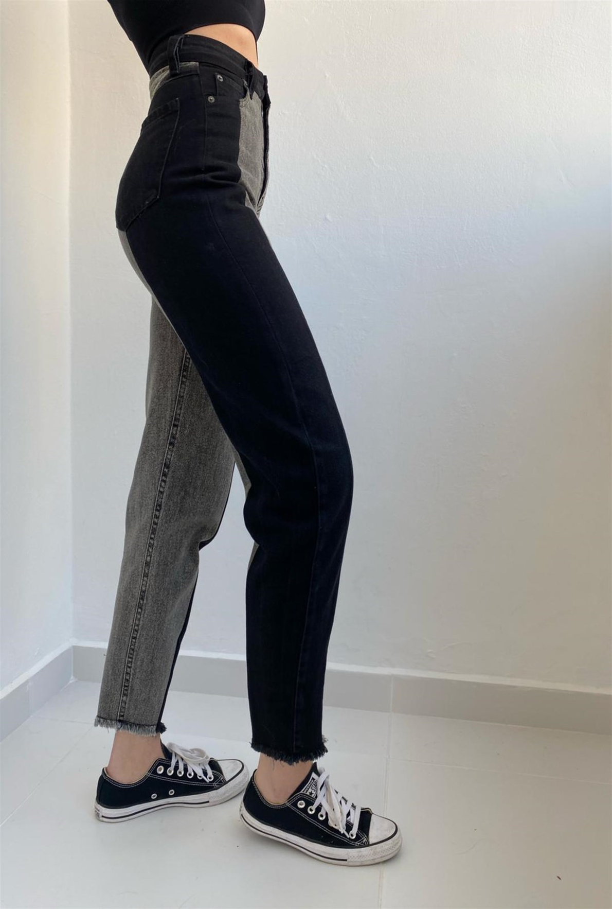 Contrast Füme Mom Jean