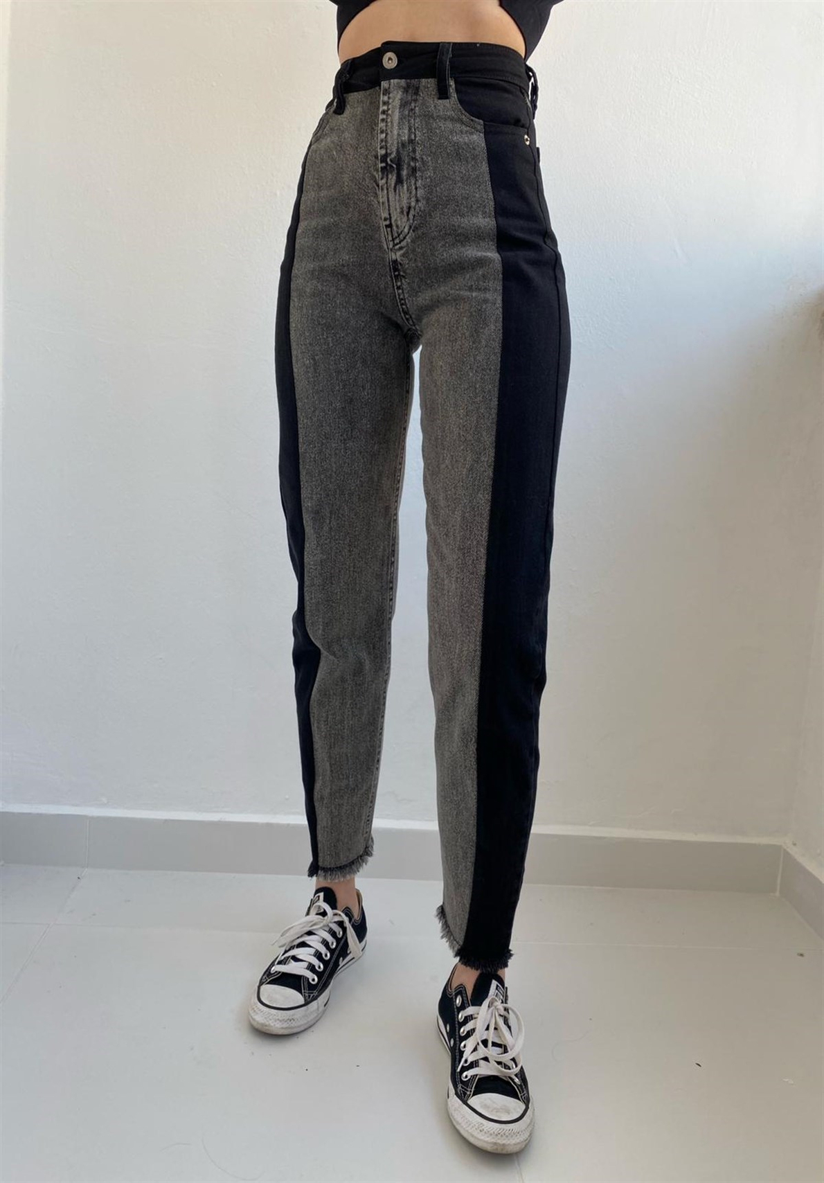 Contrast Füme Mom Jean