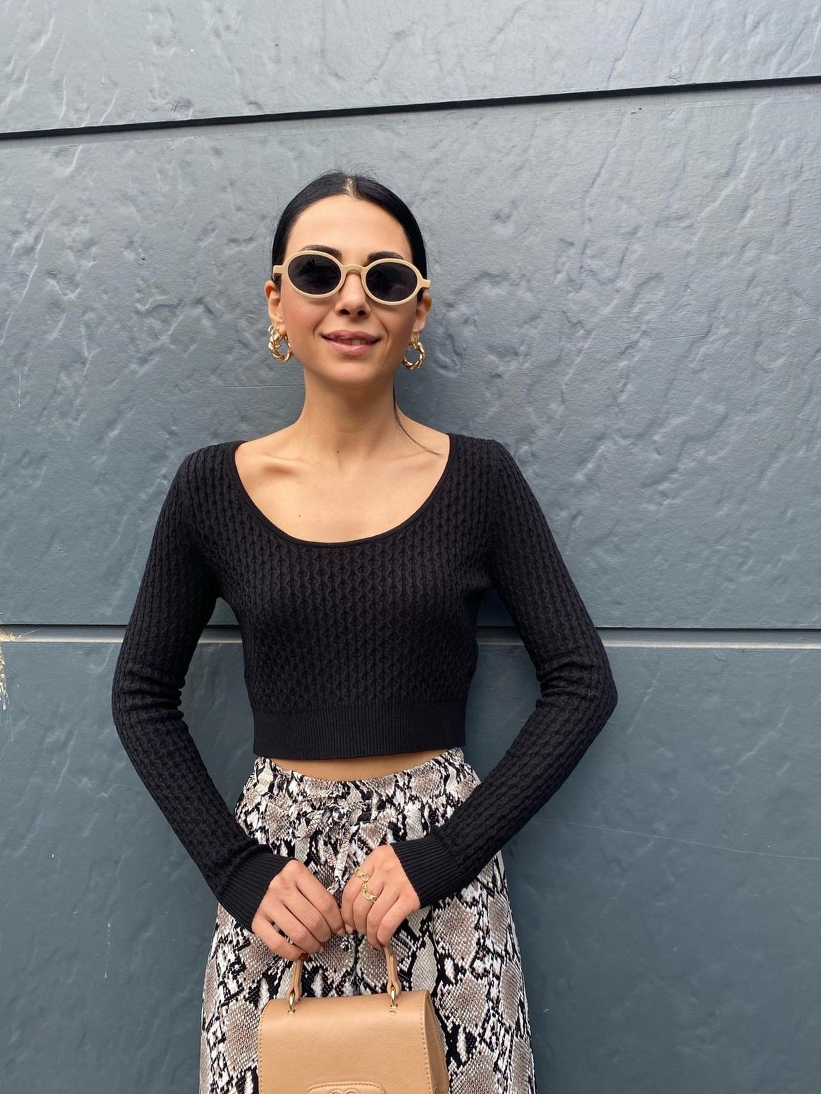 Derin Bisiklet Yaka Crop Triko