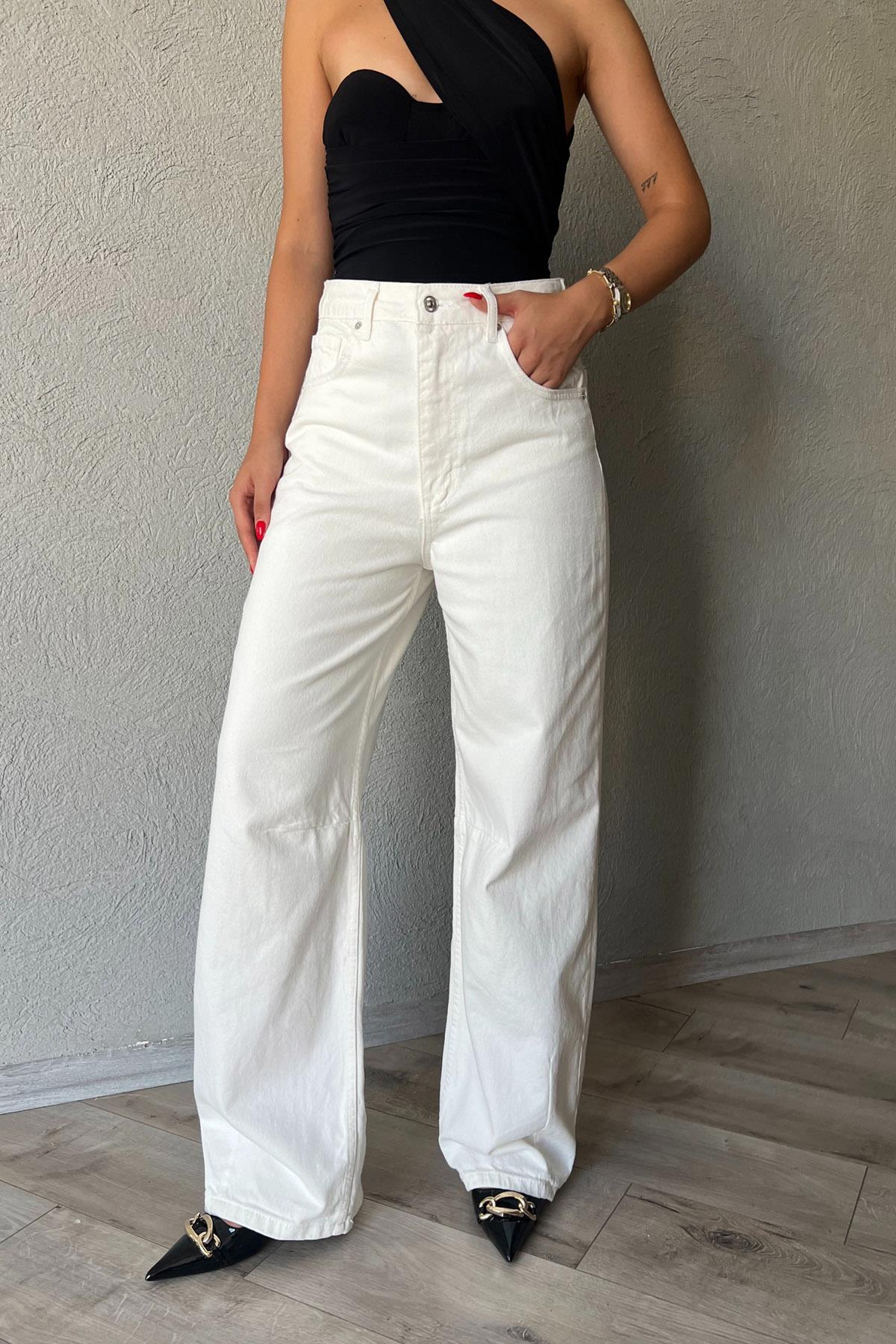 Ekru Dikiş Detaylı Baggy Jean