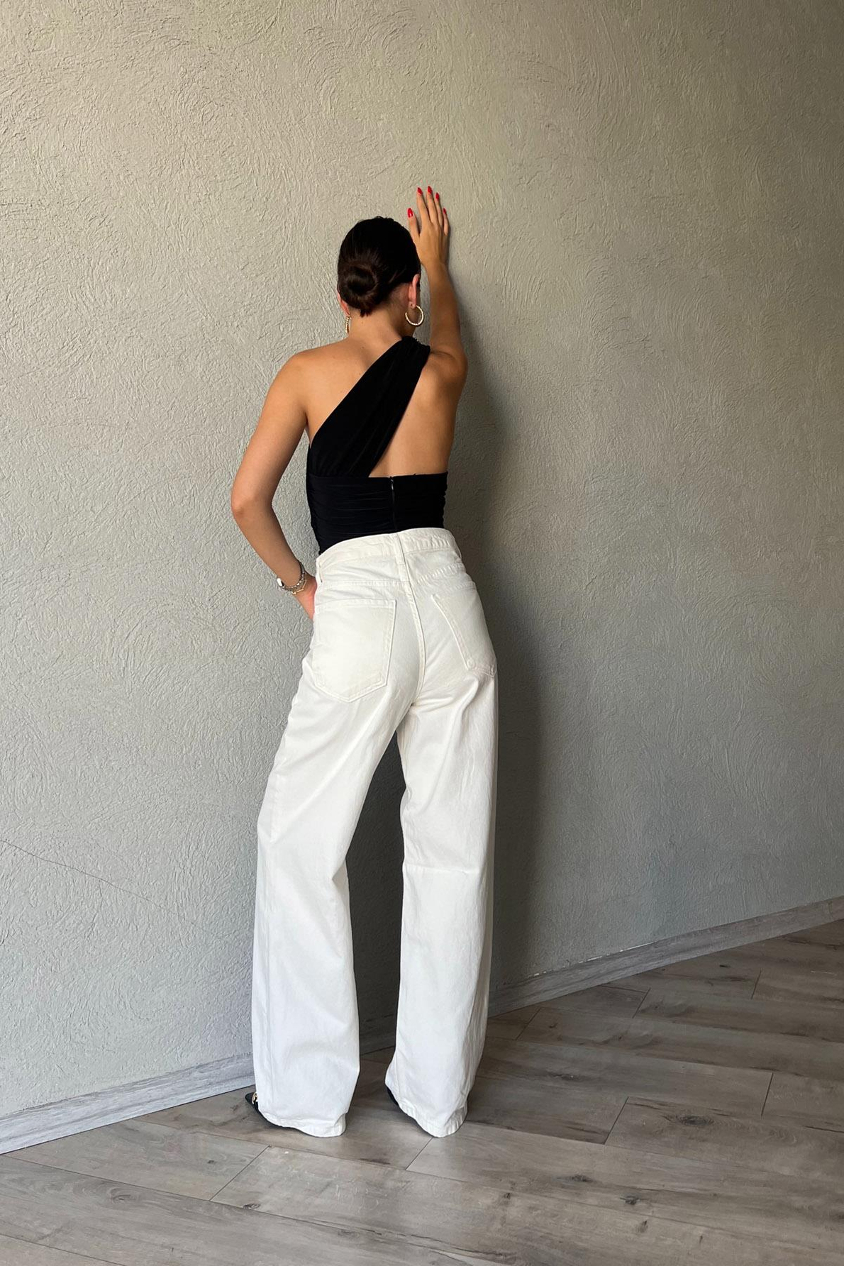Ekru Dikiş Detaylı Baggy Jean