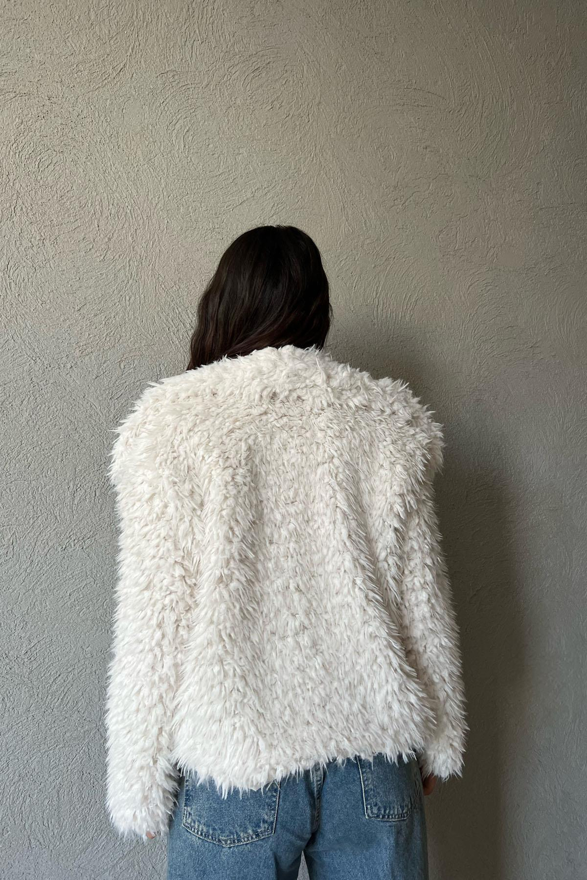 Ekru Kısa Peluş Mont