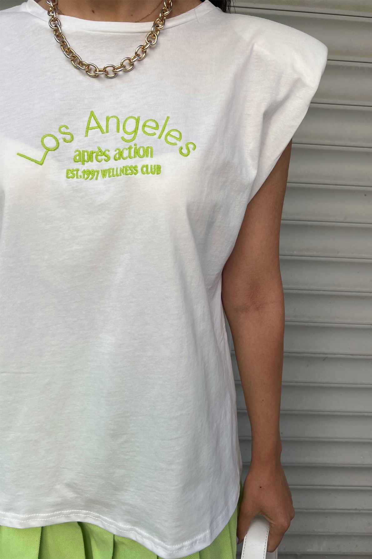 Ekru Nakış Detaylı Vatkalı T-Shirt