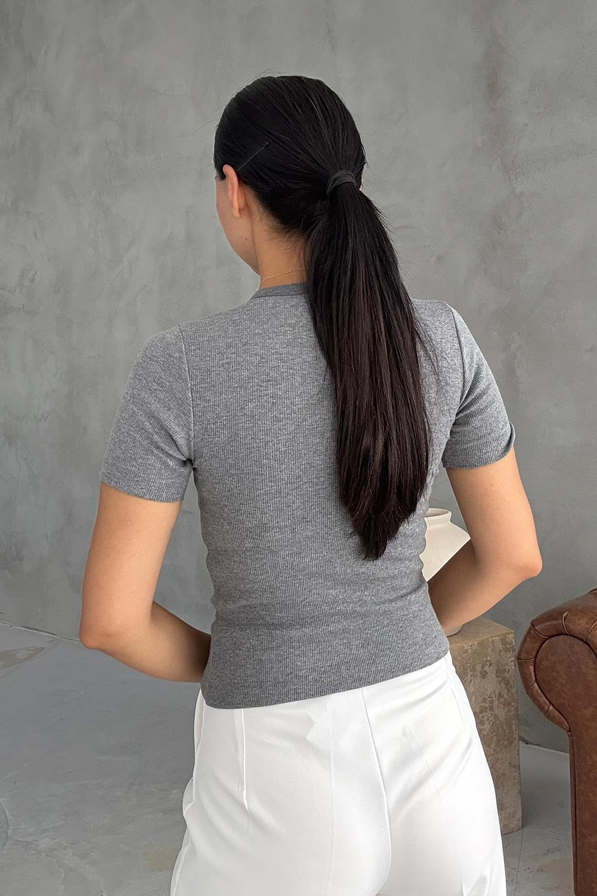 Gri Kısa Kollu Çıtçıtlı Body