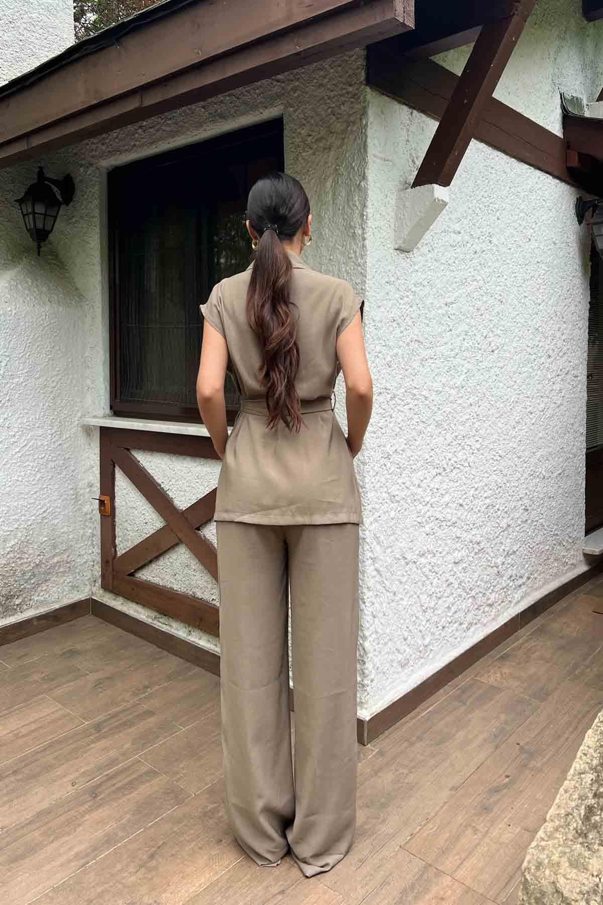 Haki Şal Yaka Kemerli Yelek Pantolon Takım
