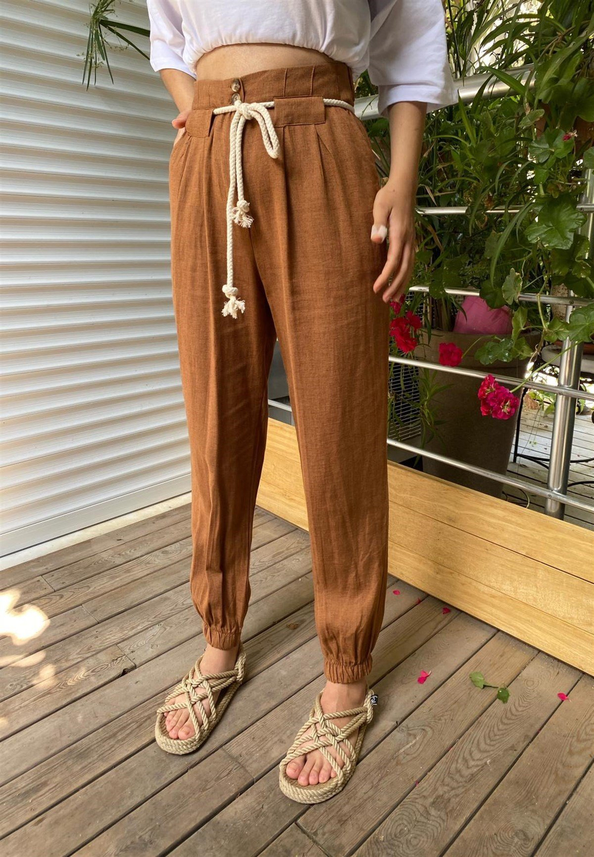 Kahve Bağcıklı Keten Pantolon