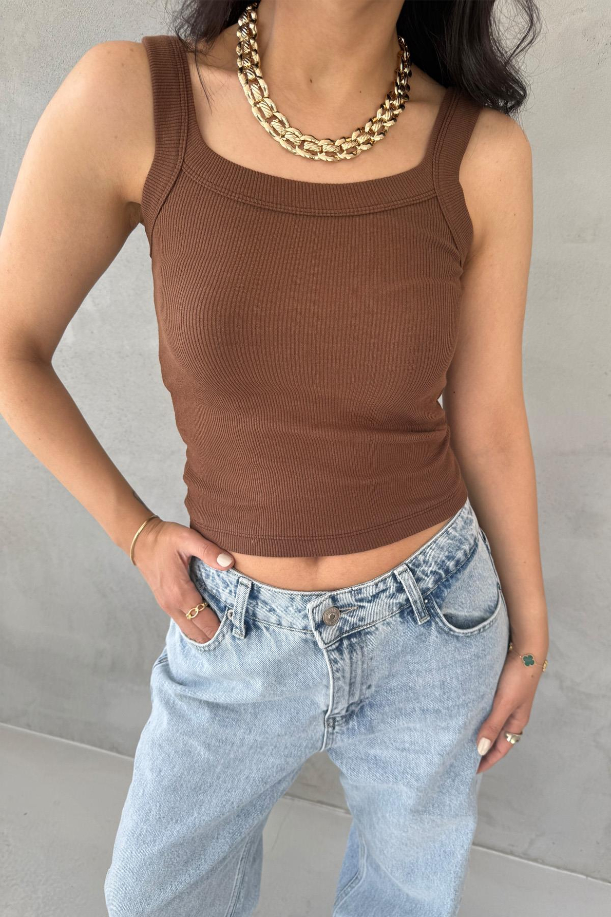 Kahve Slim Fit Dar Kesim U Yaka Fitilli Atlet