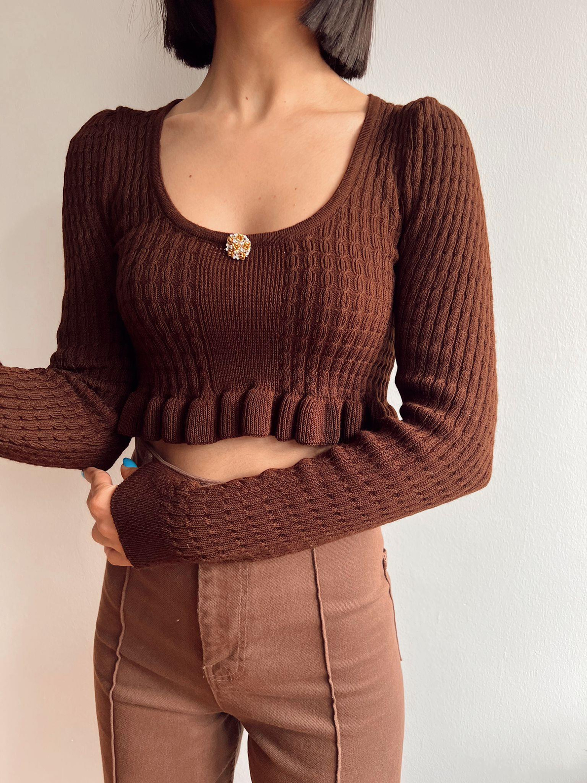 Kahve Tek Düğmeli Crop Triko