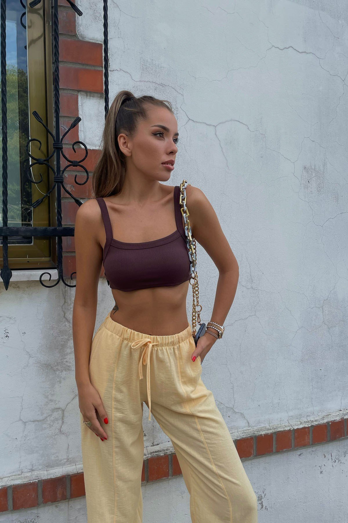 Kahverengi Askılı Kısa Crop