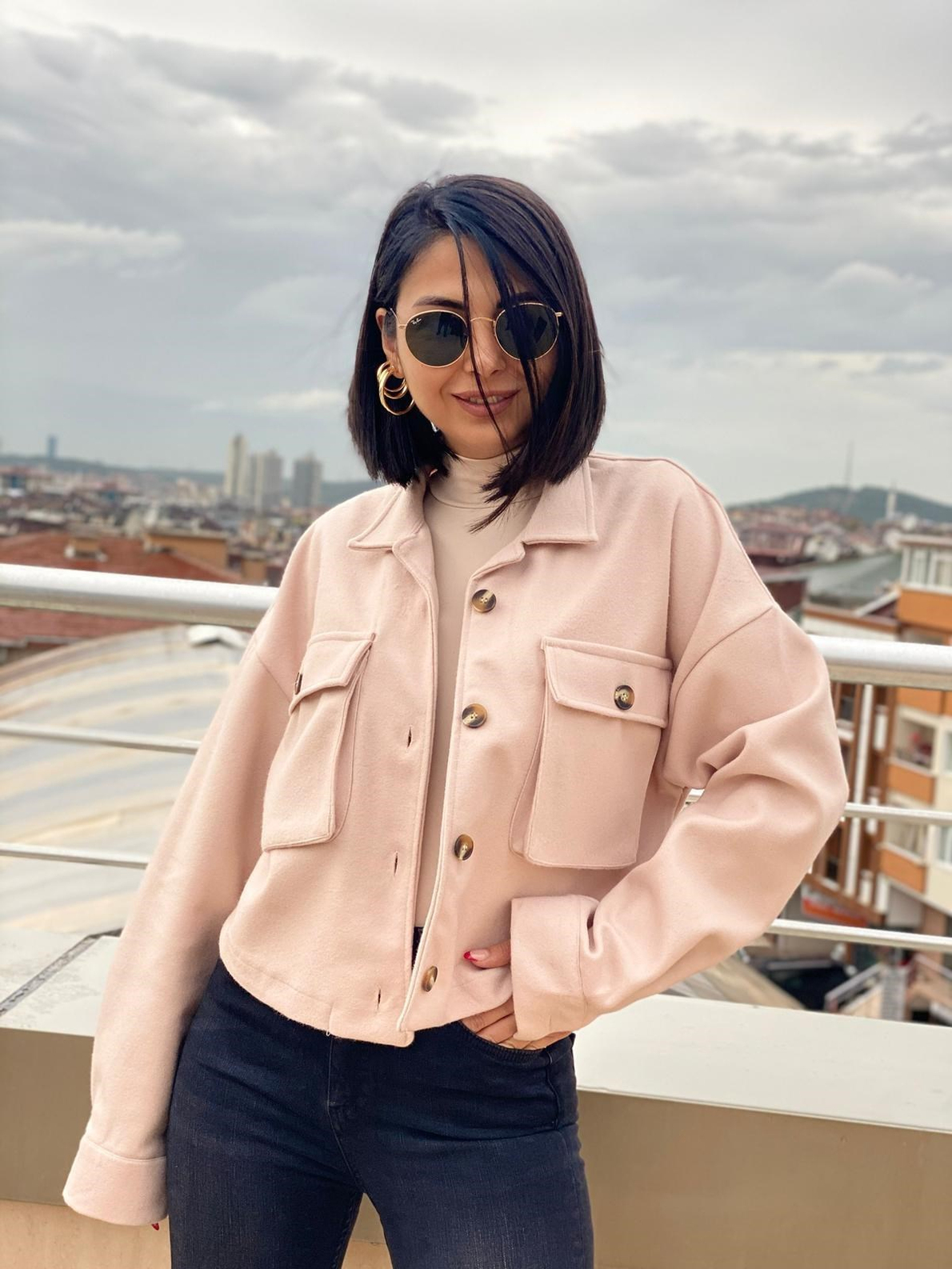 Kaşe Bej Cepli Crop Ceket