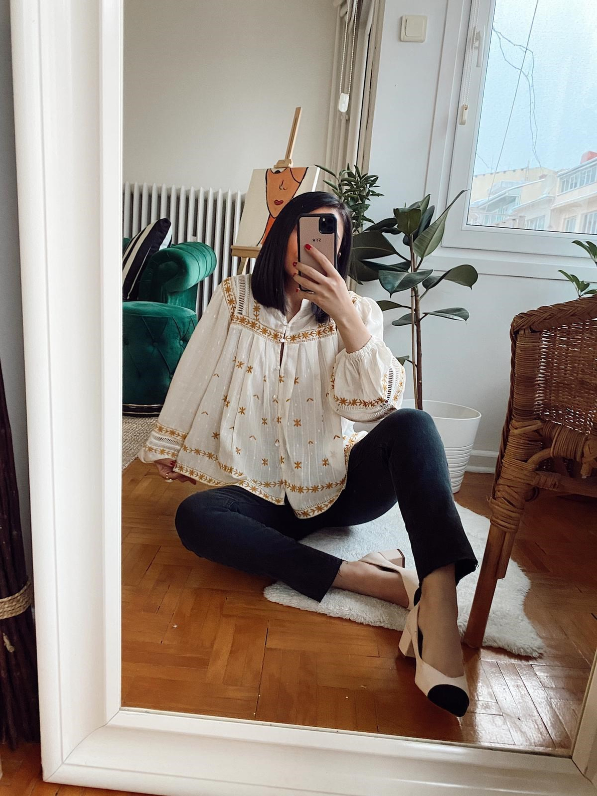 Keten Sarı Nakış Detaylı Bluz