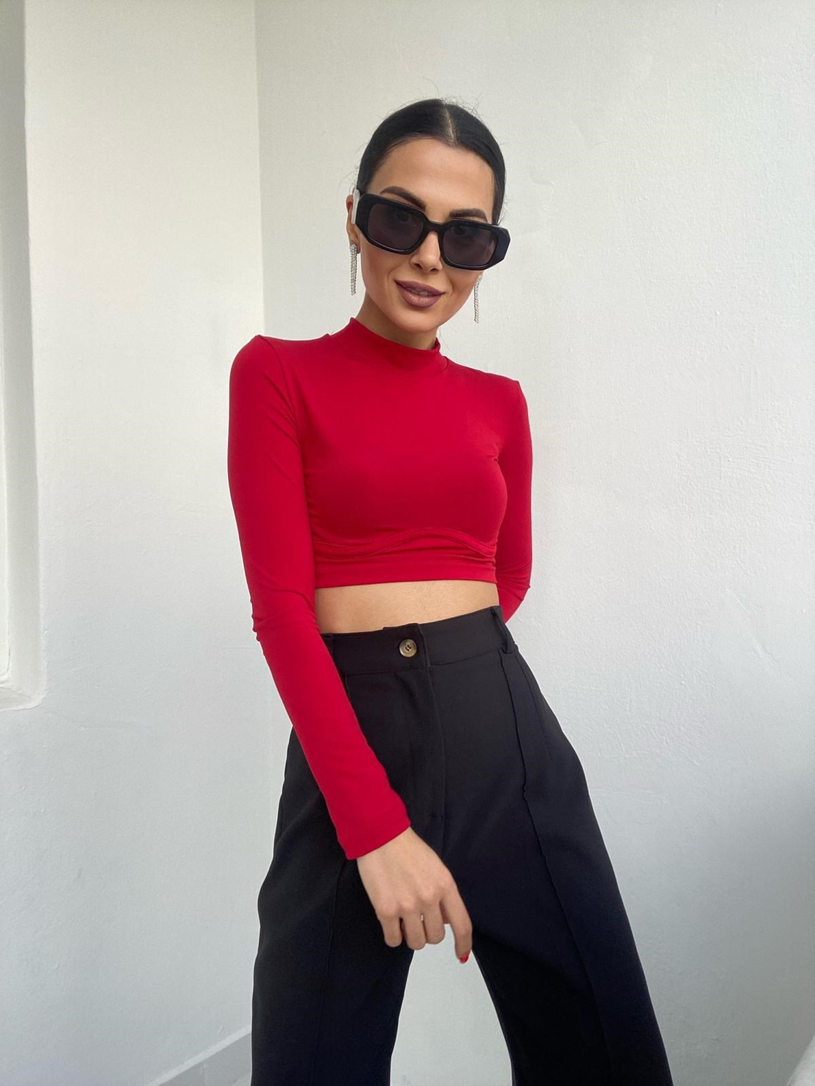 Kırmızı Balen Detaylı Crop