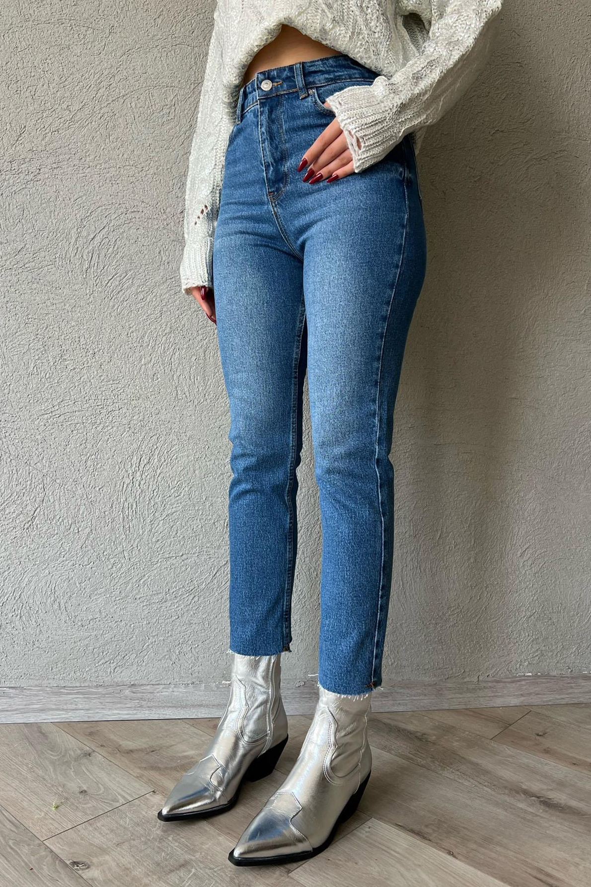 Koyu Mavi Zr Kesik Paça Straight Jean