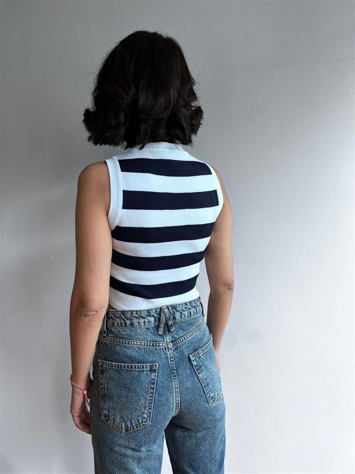 Lacivert Çizgili Kolsuz Triko Crop