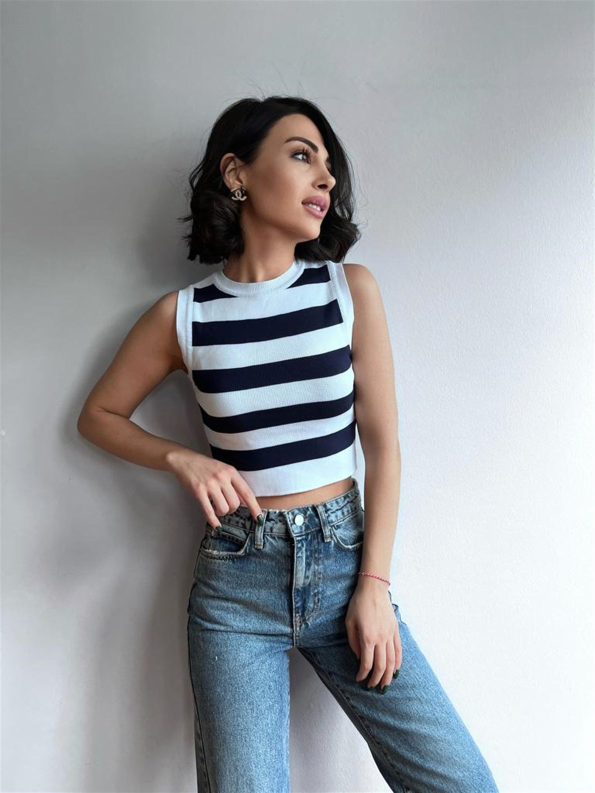 Lacivert Çizgili Kolsuz Triko Crop
