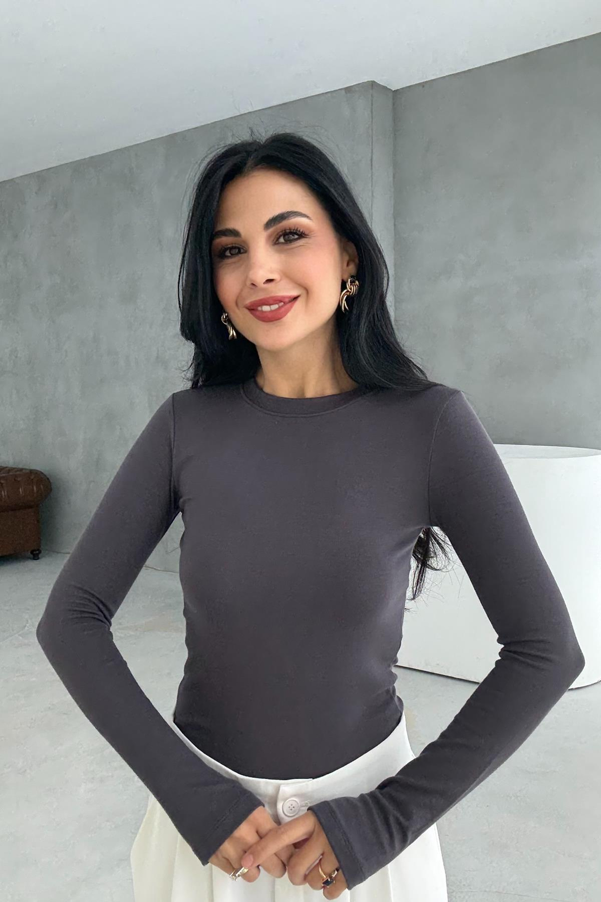 Marka Model  Parmak Geçmeli Antrasit Body