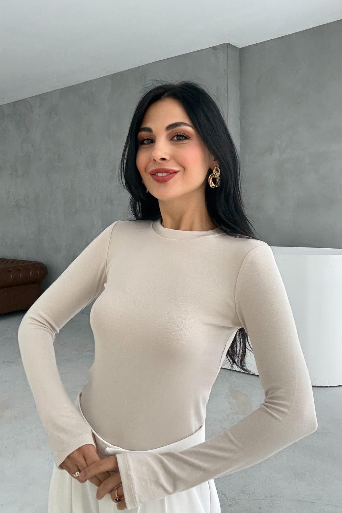 Marka Model  Parmak Geçmeli Bej Body