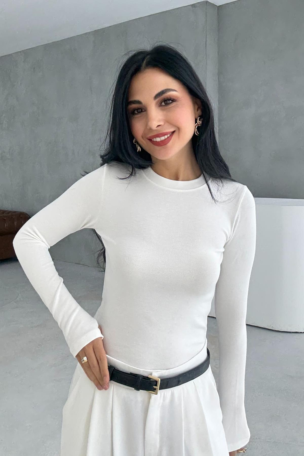 Marka Model  Parmak Geçmeli Krem Body