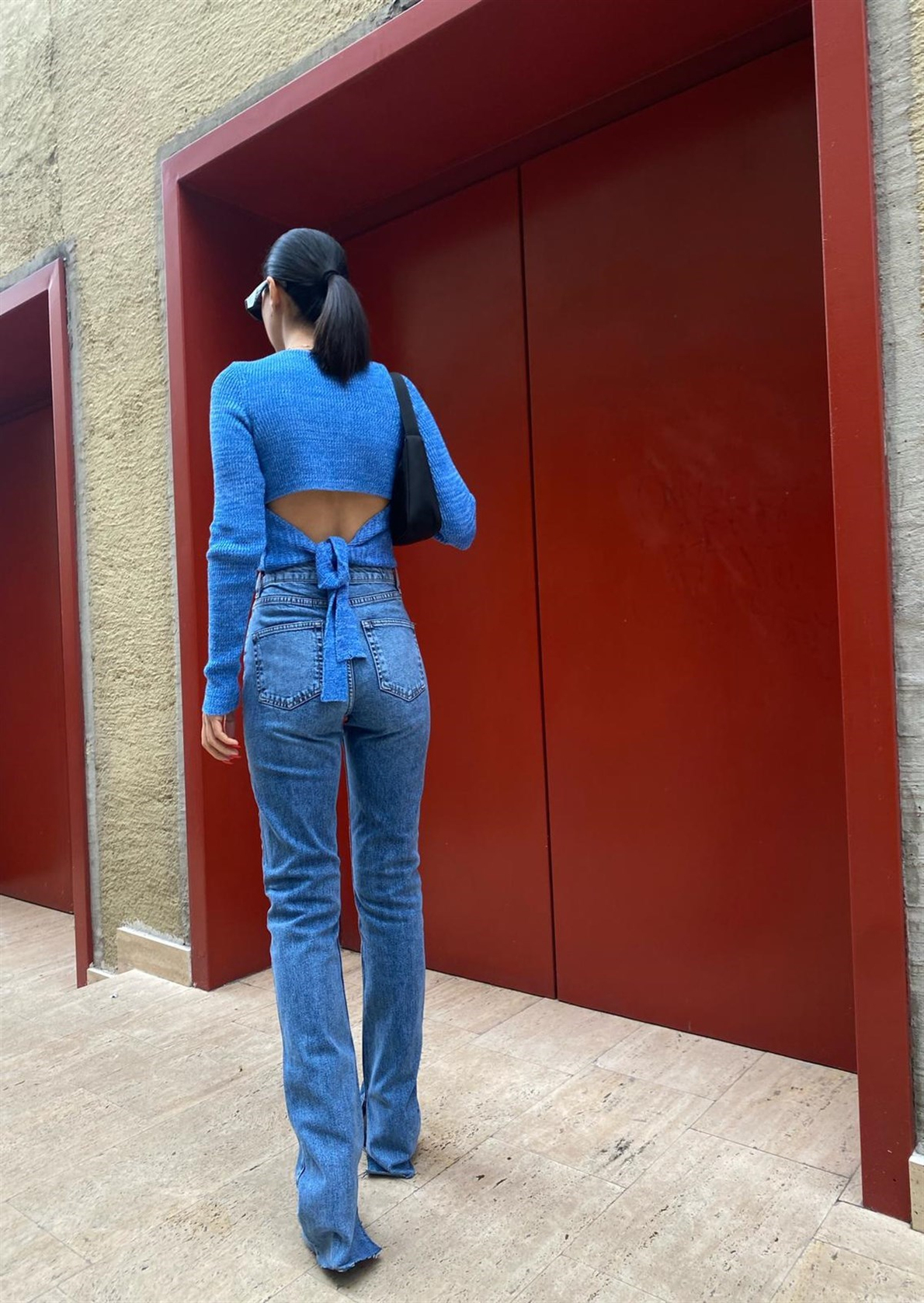 Mavi Fit Yırtmaçlı Yüksek Bel Jean