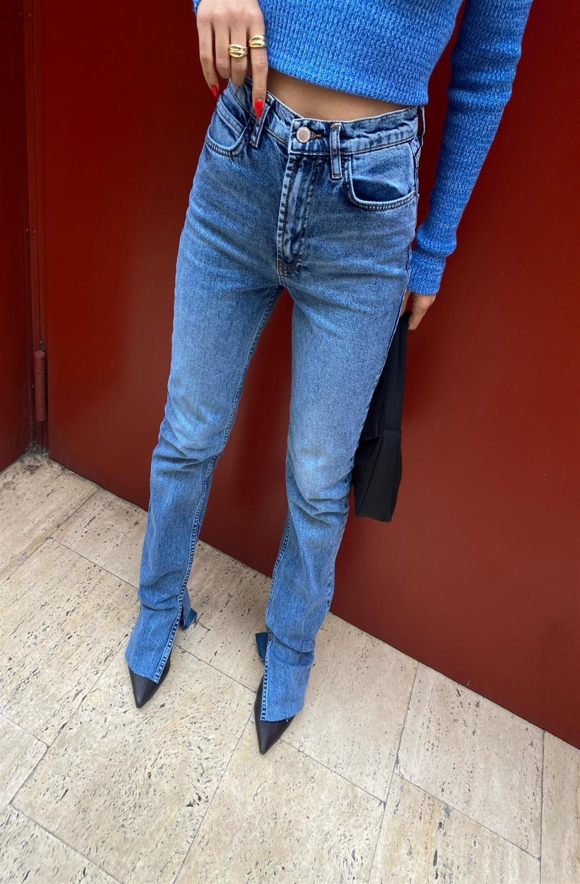 Mavi Fit Yırtmaçlı Yüksek Bel Jean