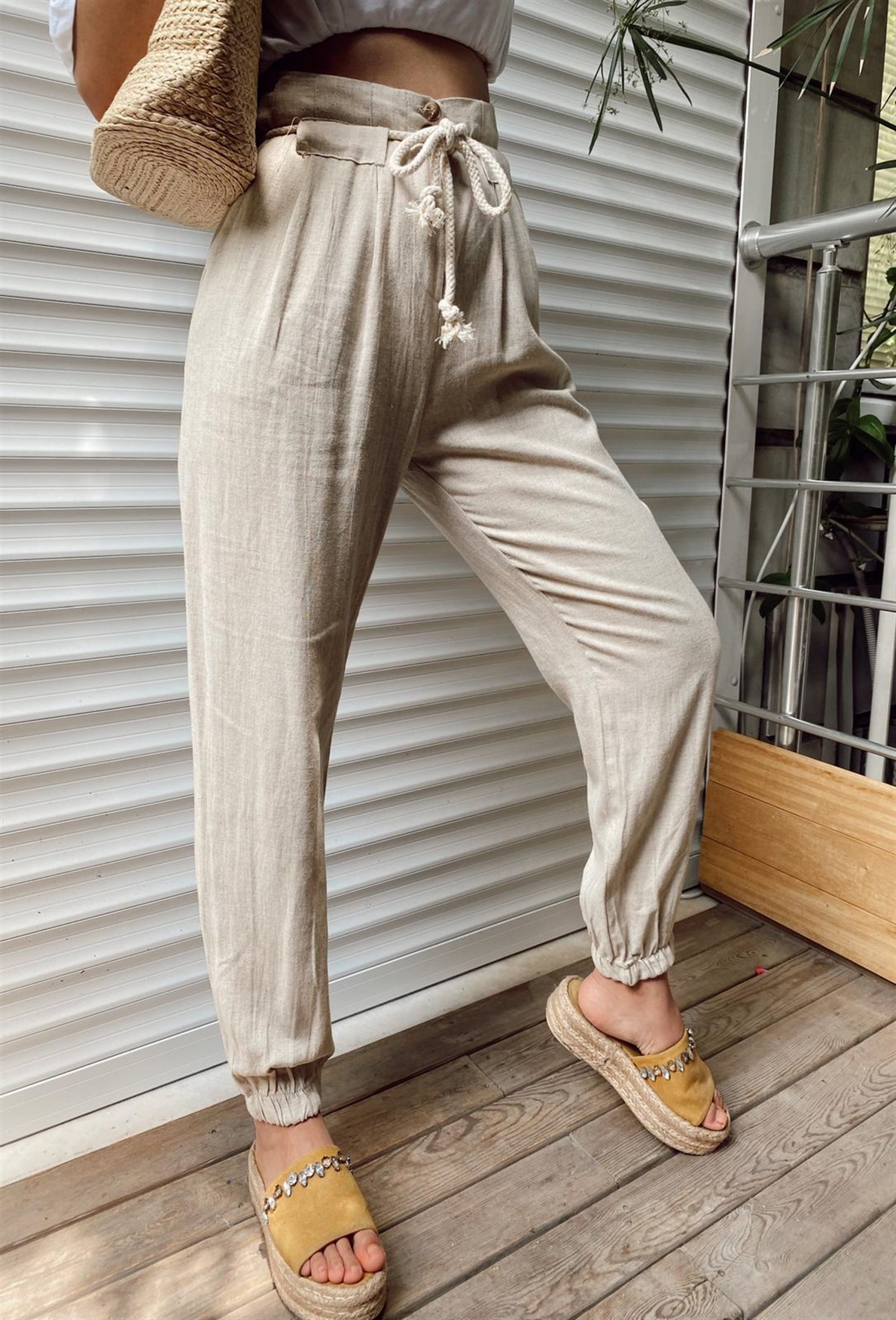 Nude Bağcıklı Keten Pantolon
