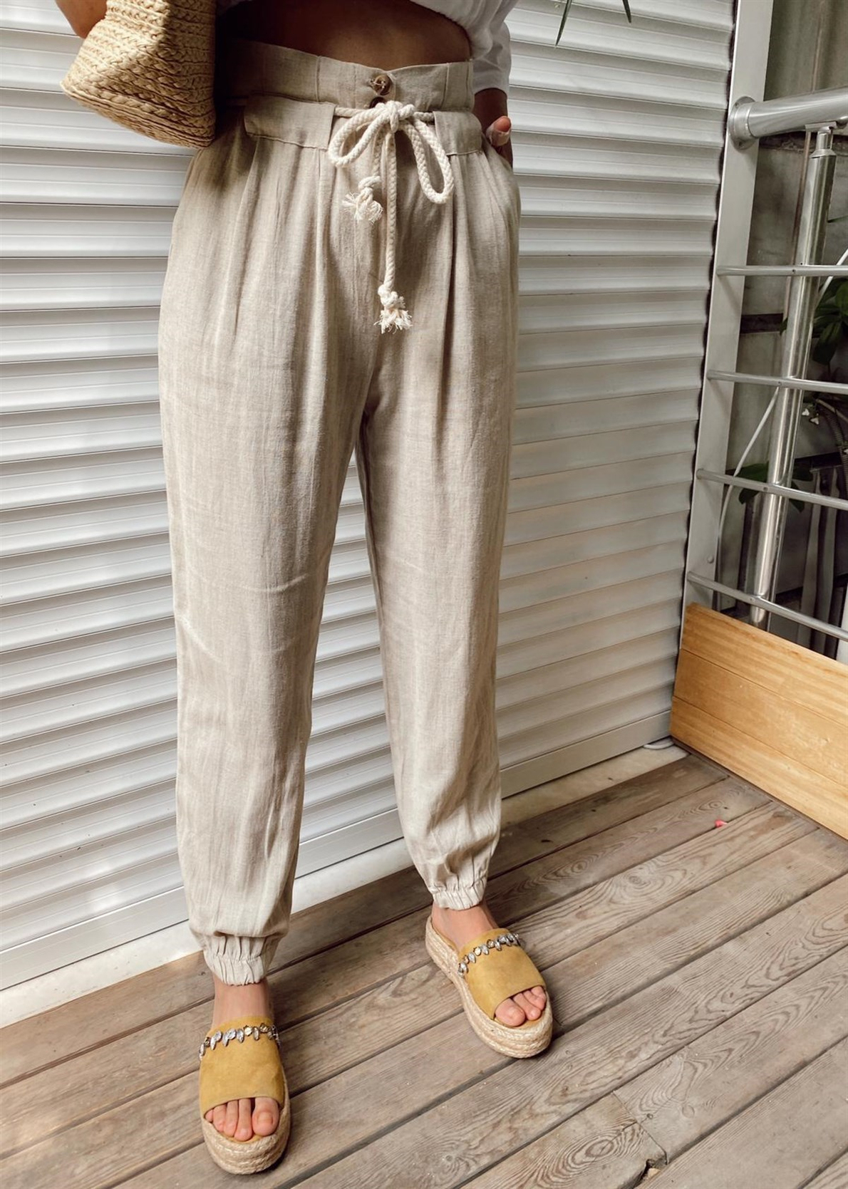 Nude Bağcıklı Keten Pantolon