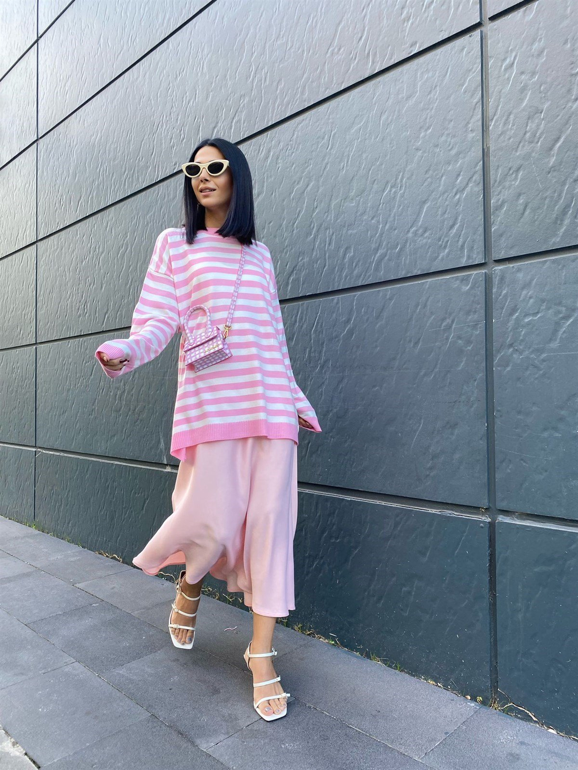 Pembe Çizgili Triko