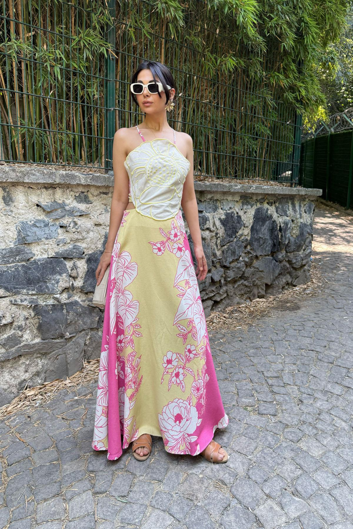 Pembe Renkli Positano Sırt Bağlamalı ve Çiçek Desenli Keten Elbise