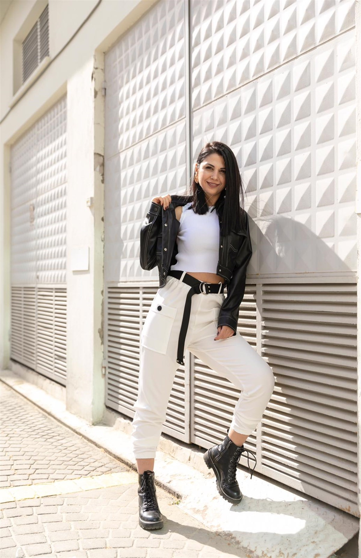 Robin Beyaz Cepli ,Kemerli Pantolon